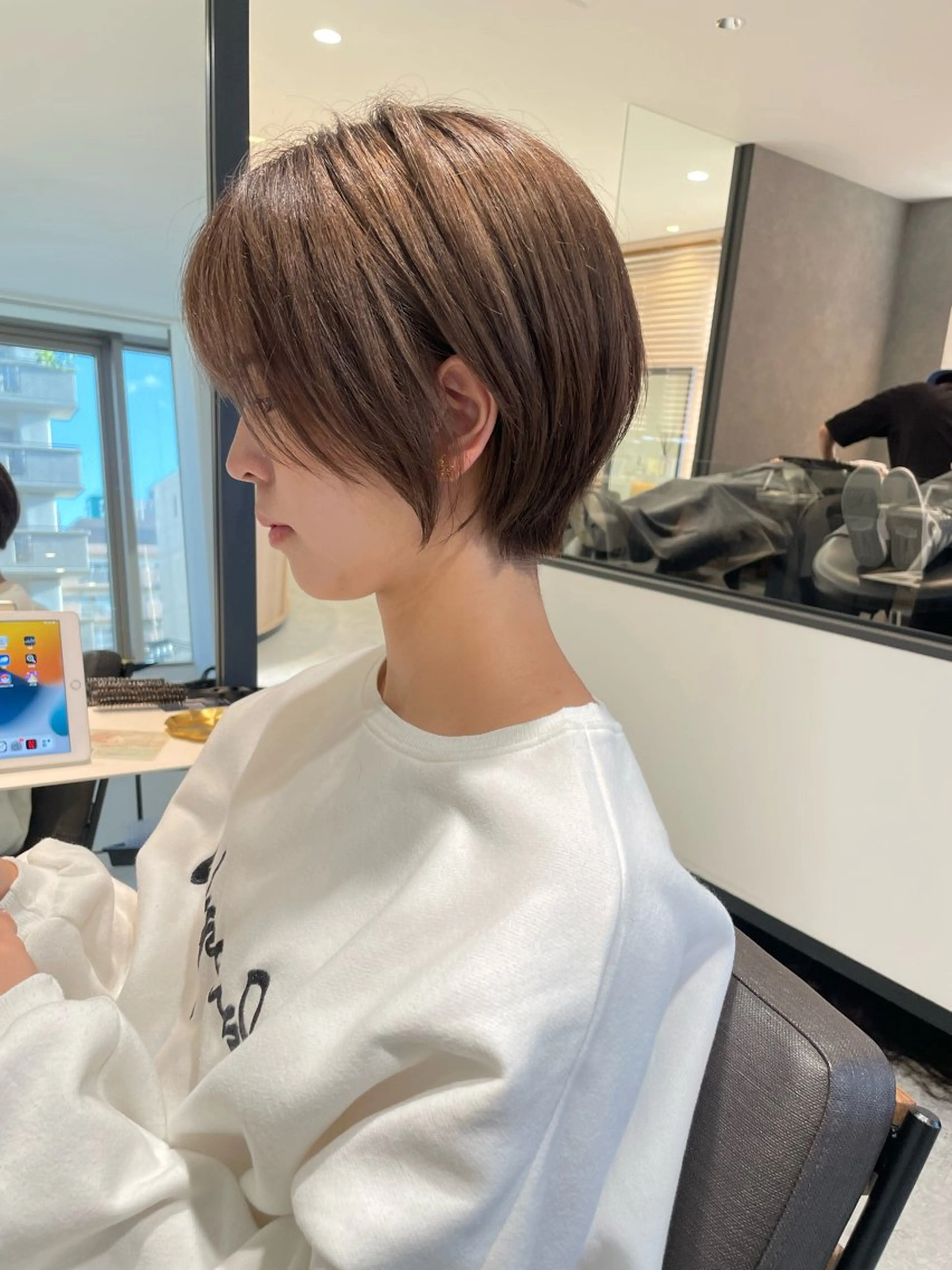 ショート カラー カット ヘアカラー トリートメント Aster 店長 れおん✂️のヘアスタイル