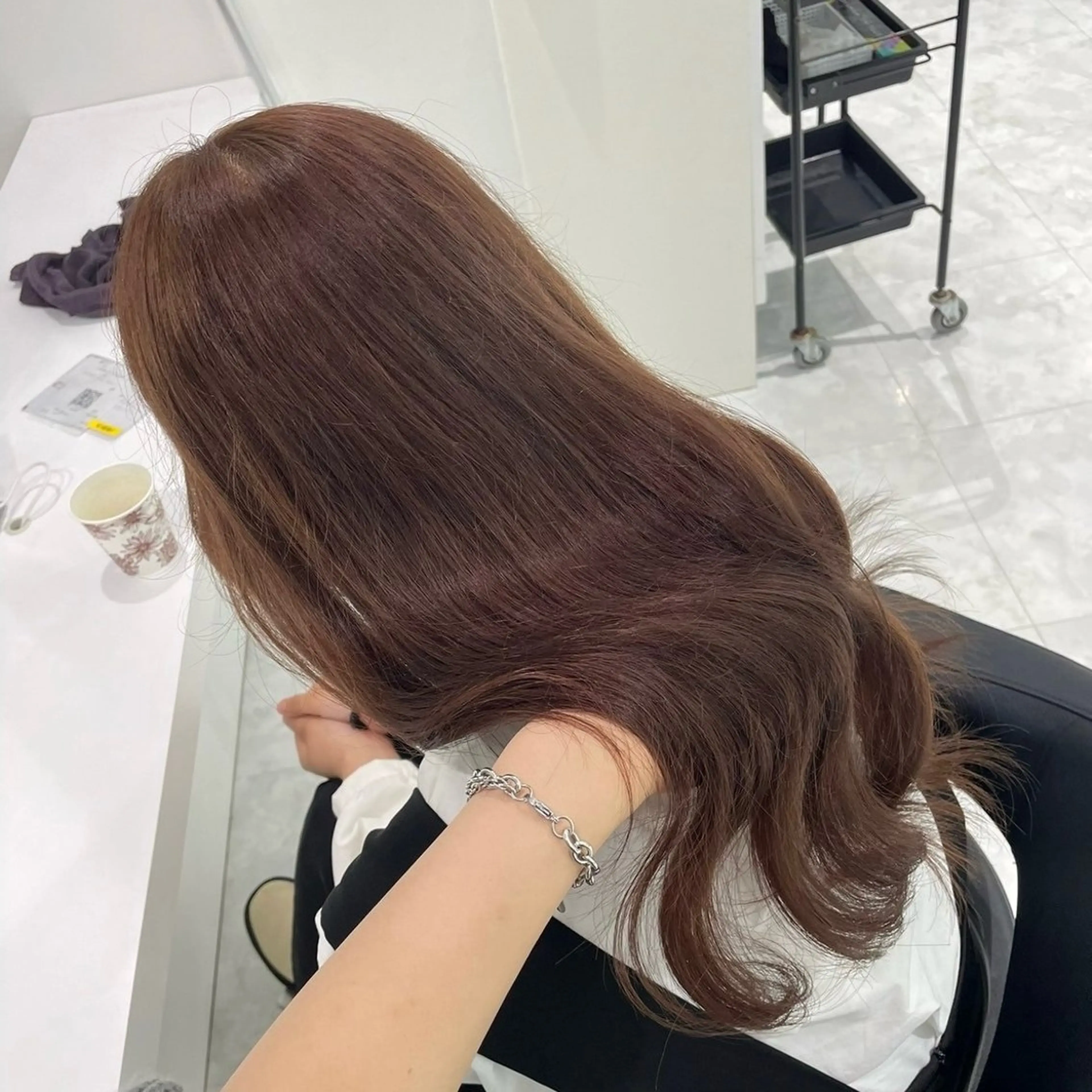 カラー 🤍ブリーチなし ブラウンhimi🤍のヘアスタイル