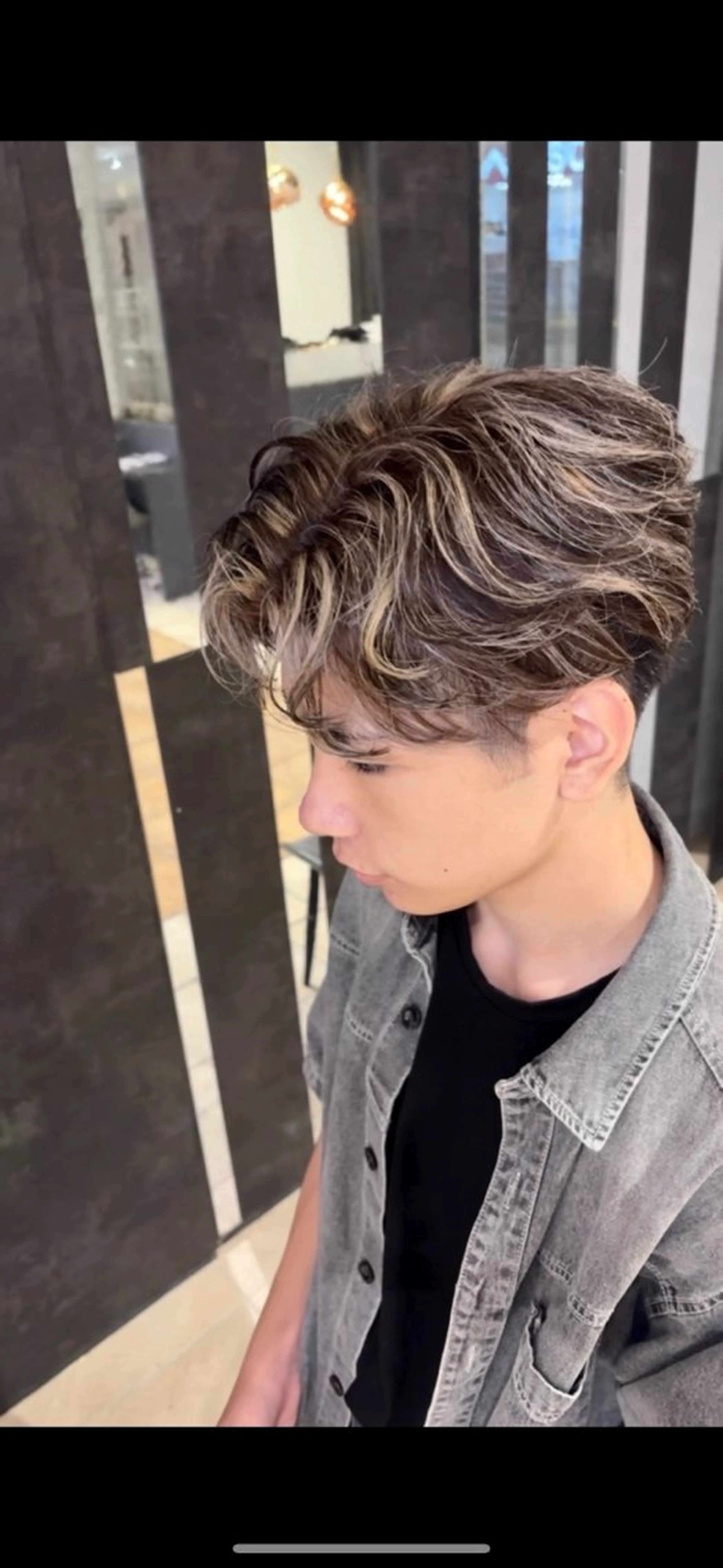 カラー 豆田 祐人のヘアスタイル