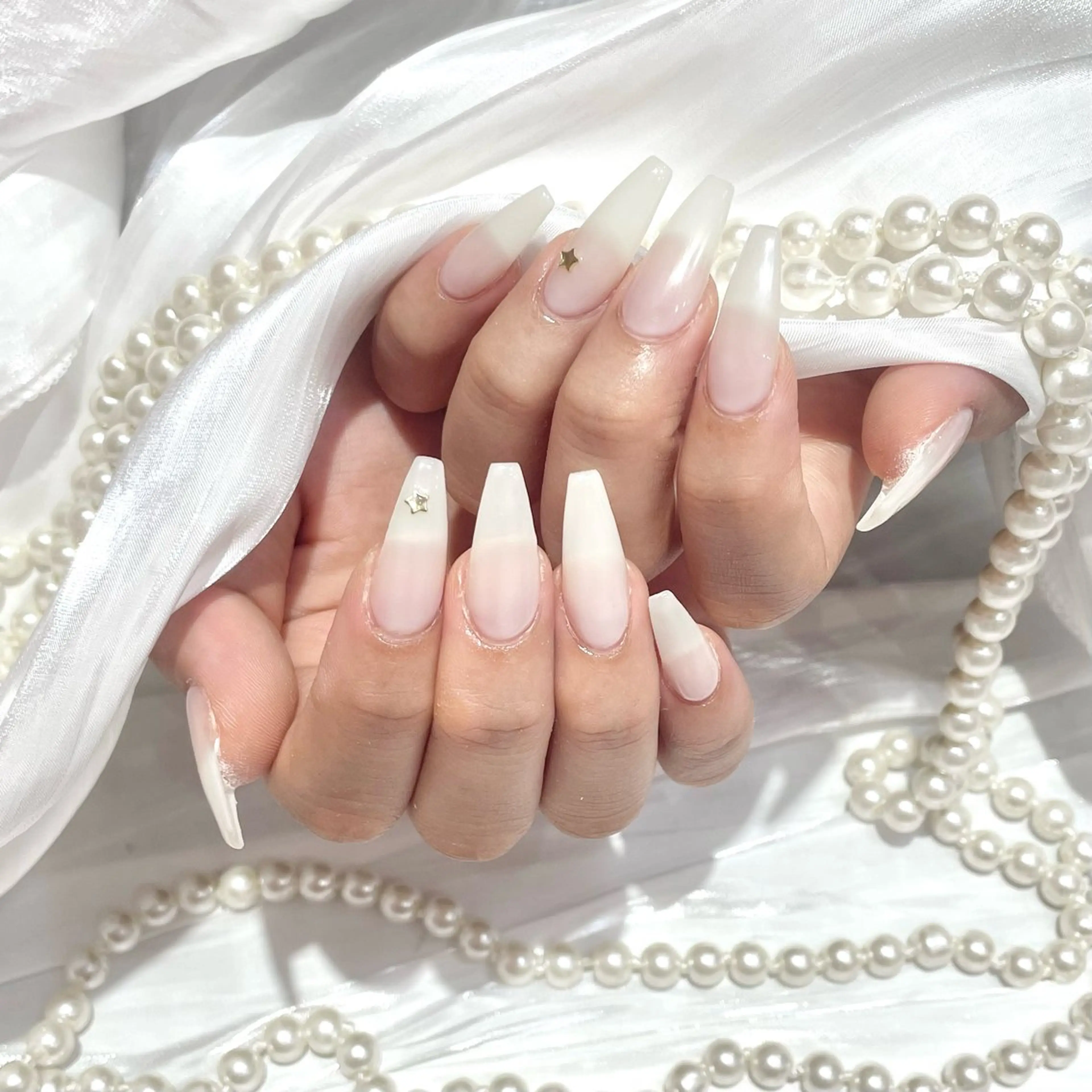 ネイル ハンドネイル WISTERIA nahoのネイルデザイン