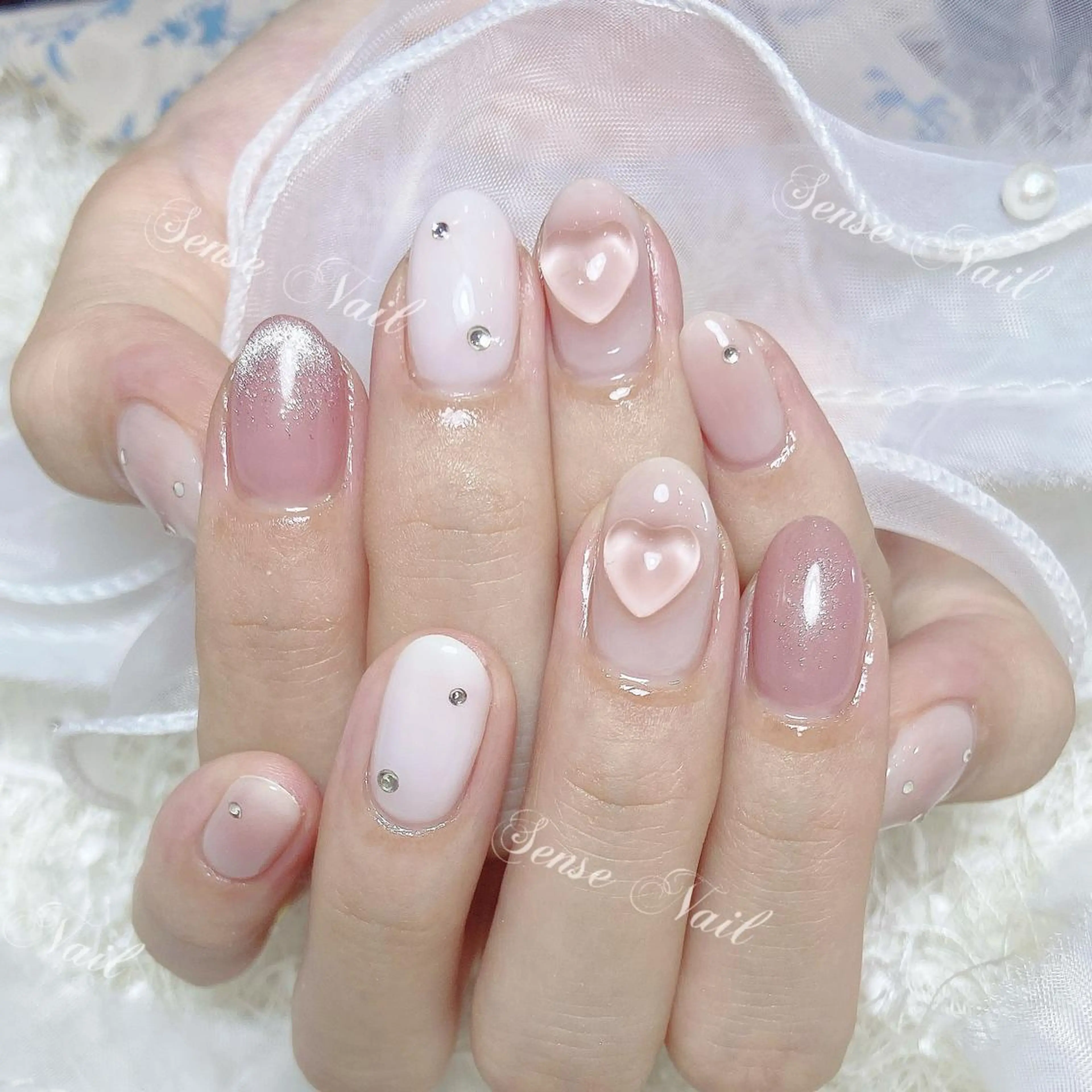 ネイル ハンドネイル ハンドケア 💕中川 結衣💕のネイルデザイン