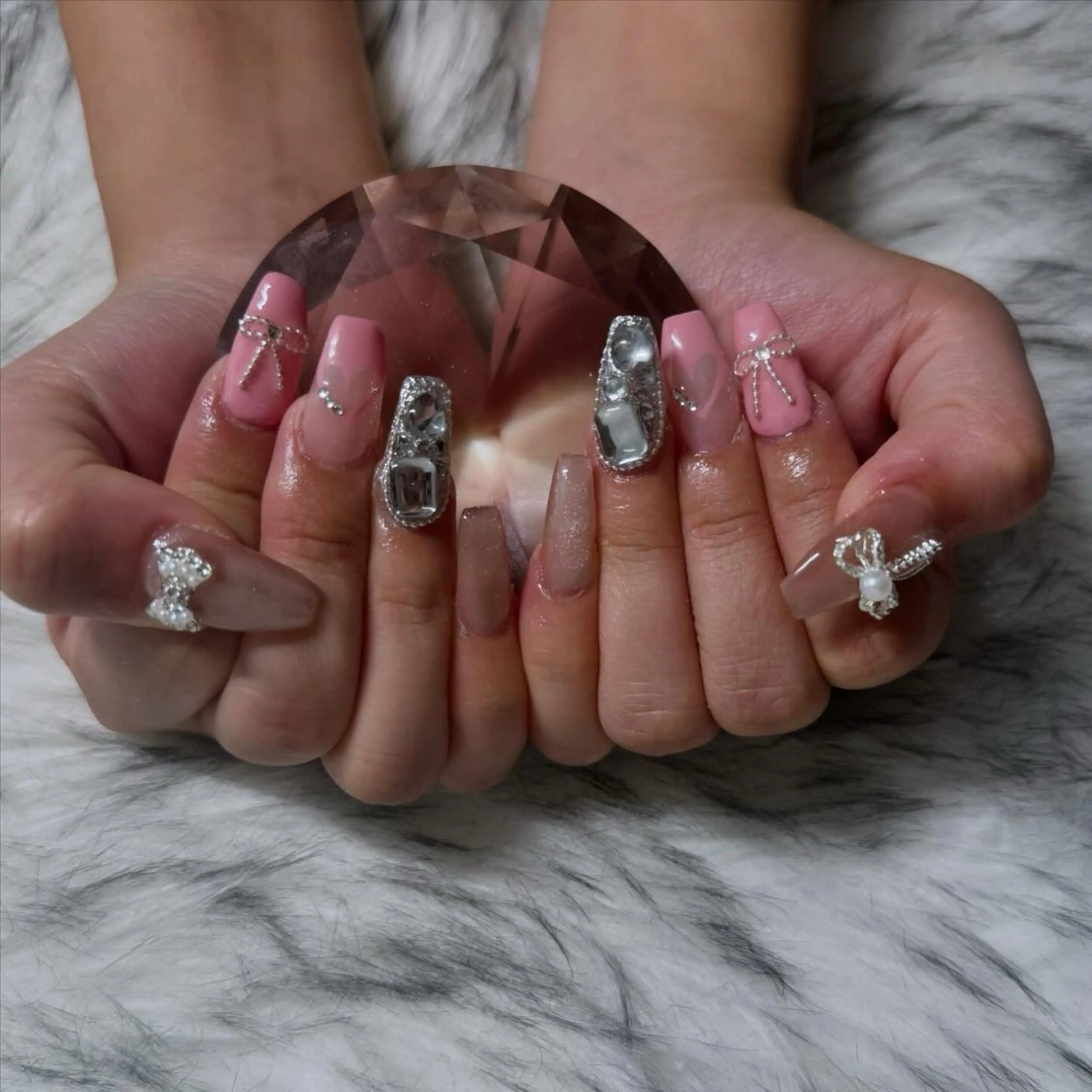 ロング ハンドネイル mao .のネイルデザイン