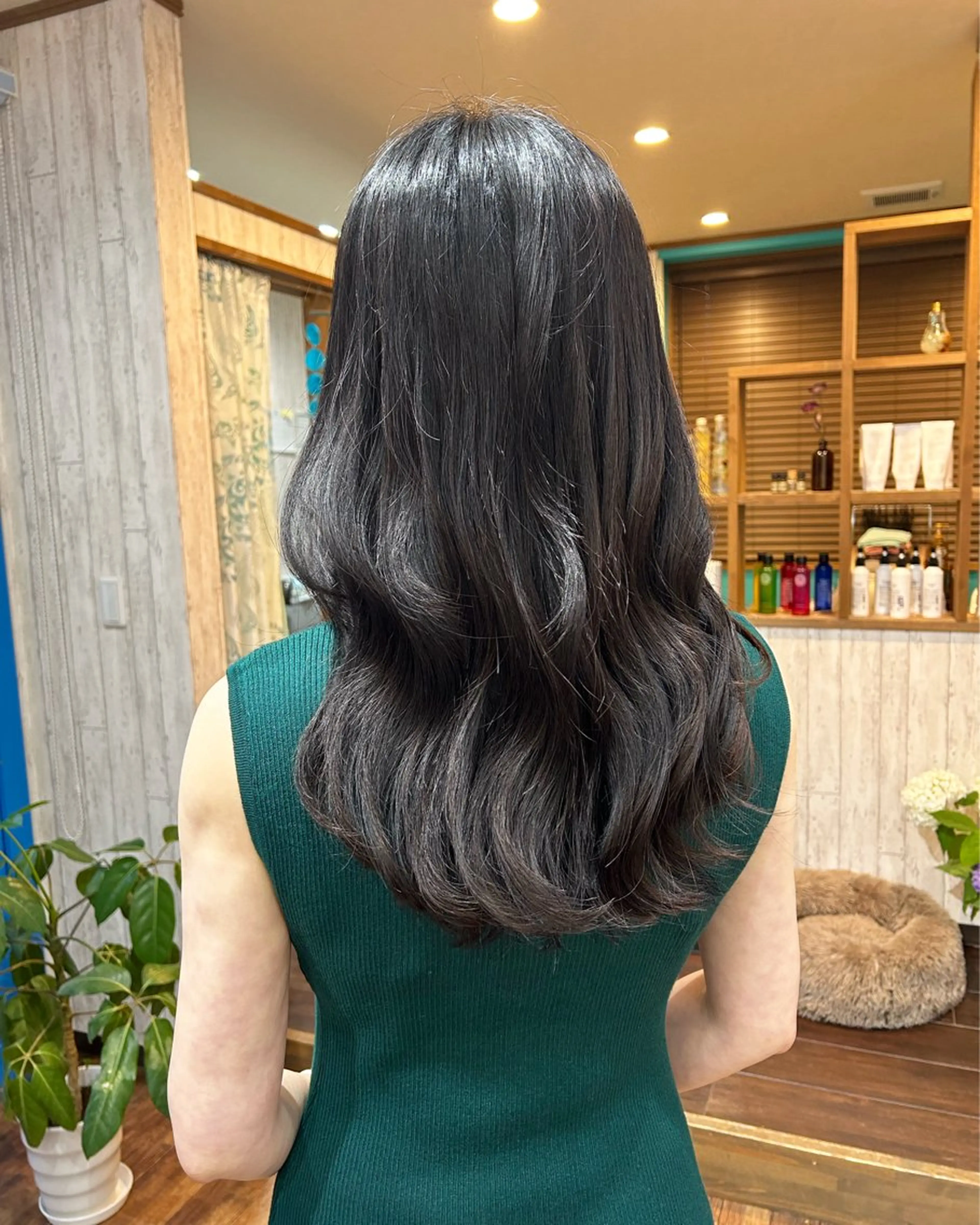 ロング カラー 早坂 さくらのヘアスタイル