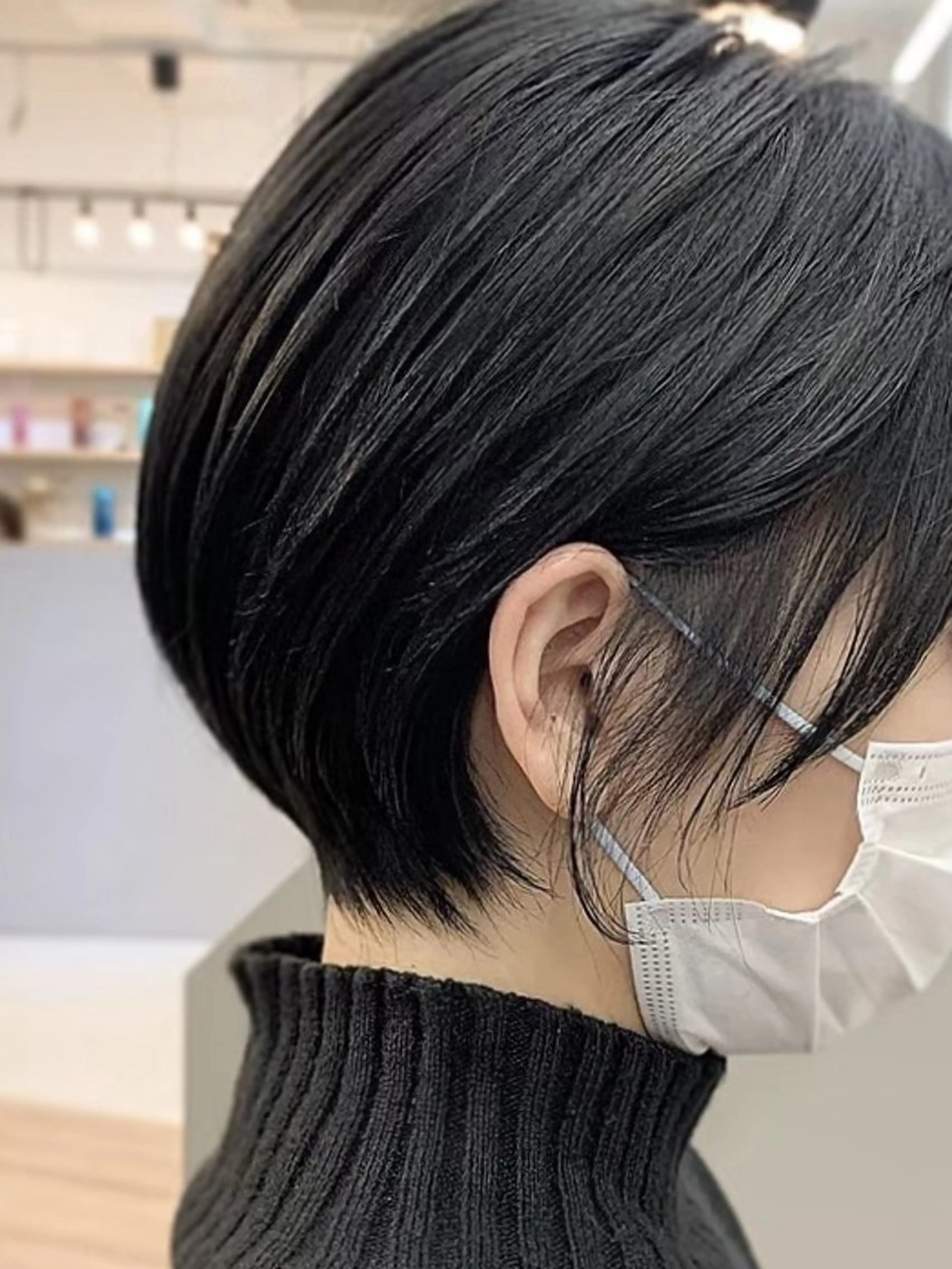 カラー 江坂 misaki のヘアスタイル