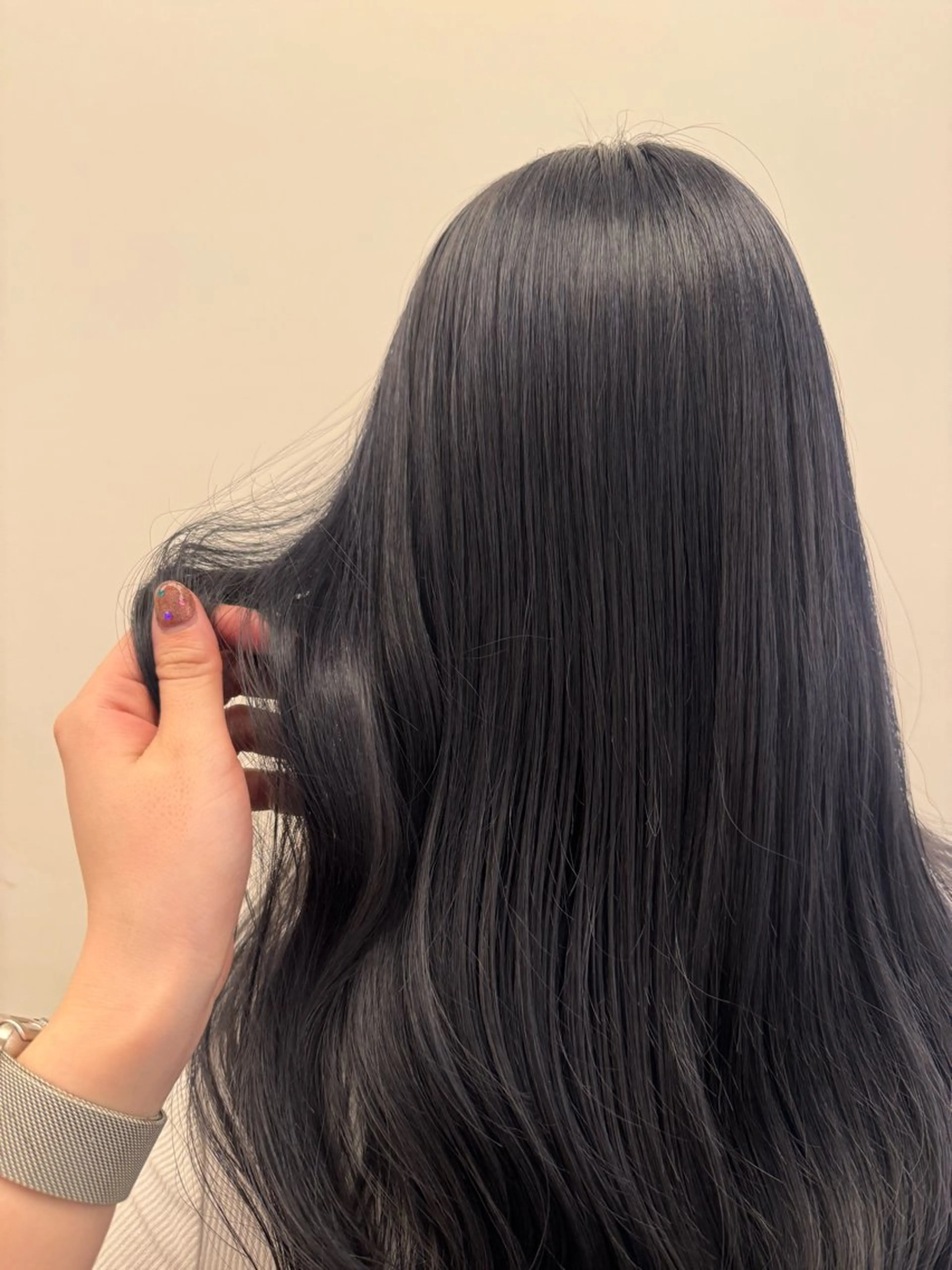 ロング ホリグチ ルナのヘアスタイル