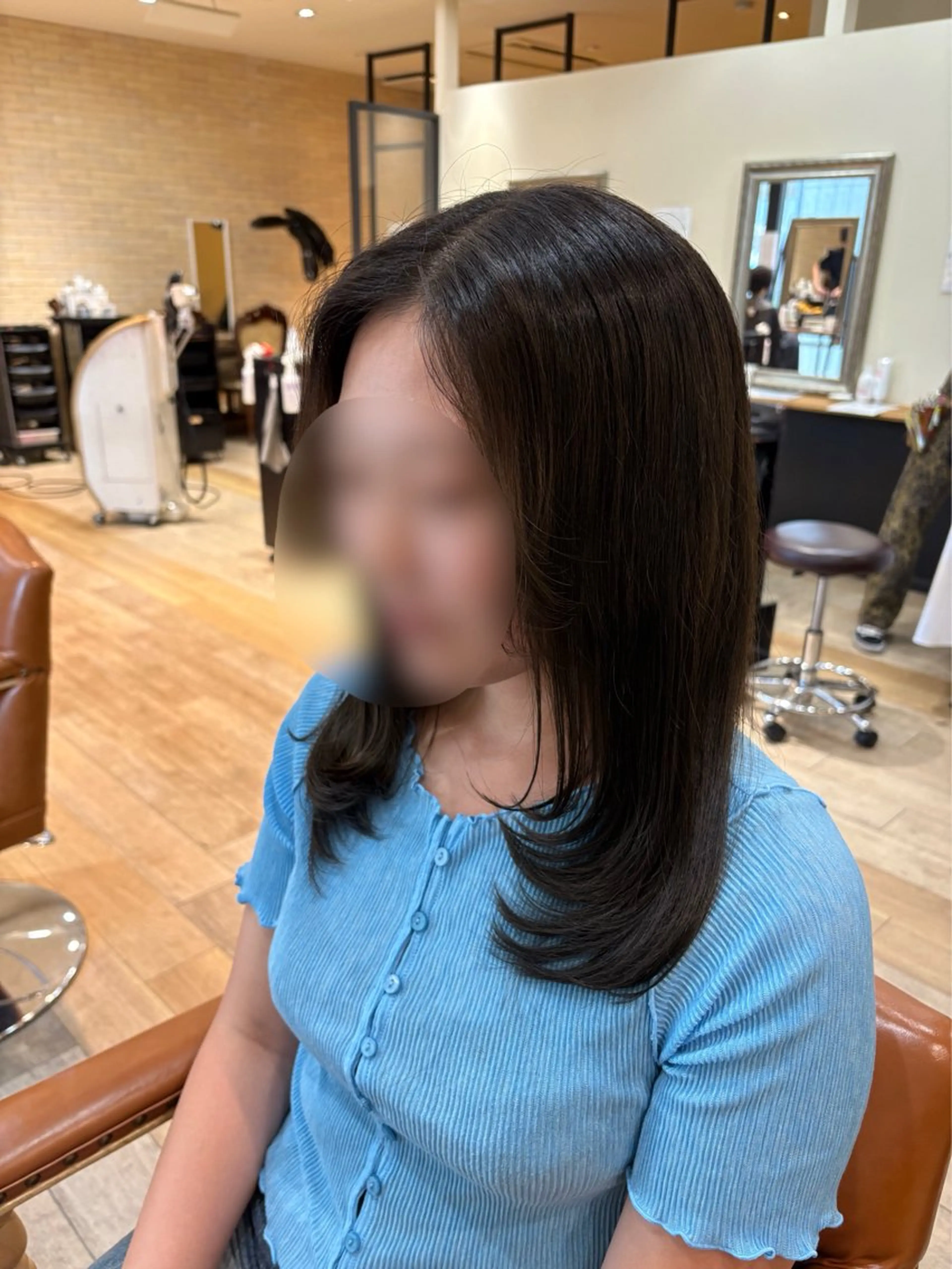 セミロング しおり🍬 KOKORO🤍のヘアスタイル