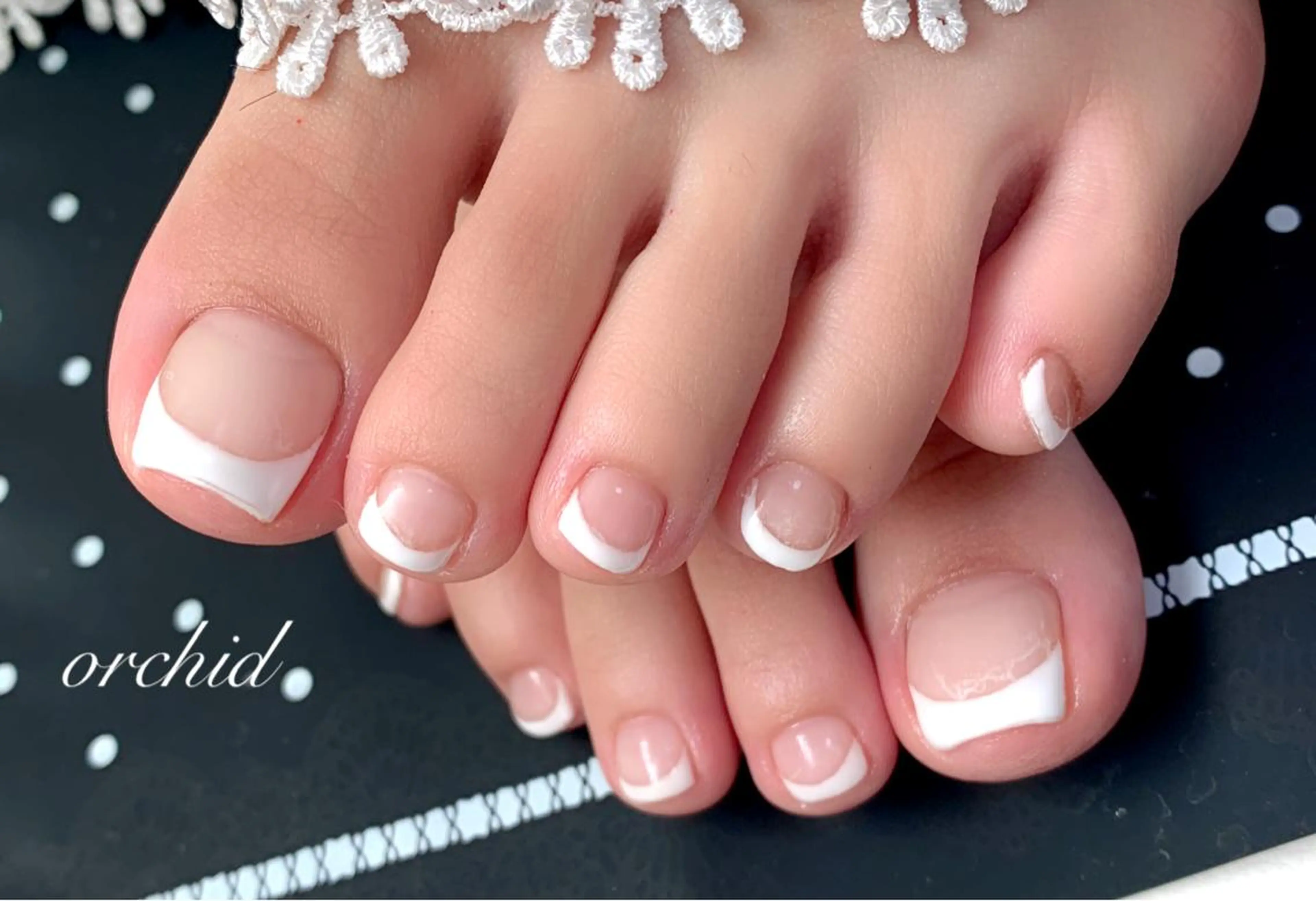 ネイル フットネイル フレンチネイル orchid ♡オーキッドのネイルデザイン