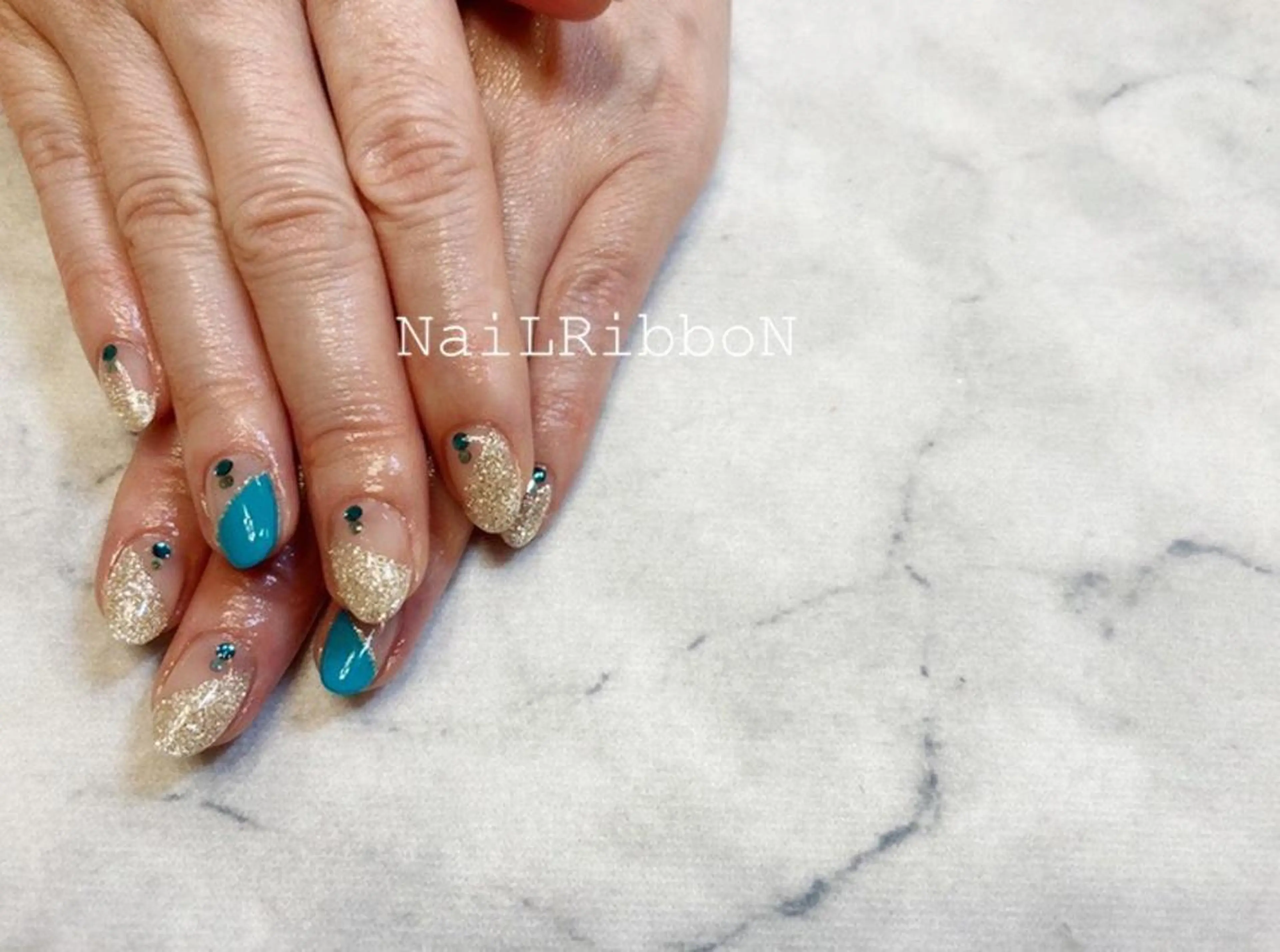 ネイル SWAMP nails所属・🎀ネイルサロン RIRI🎀のネイルデザイン