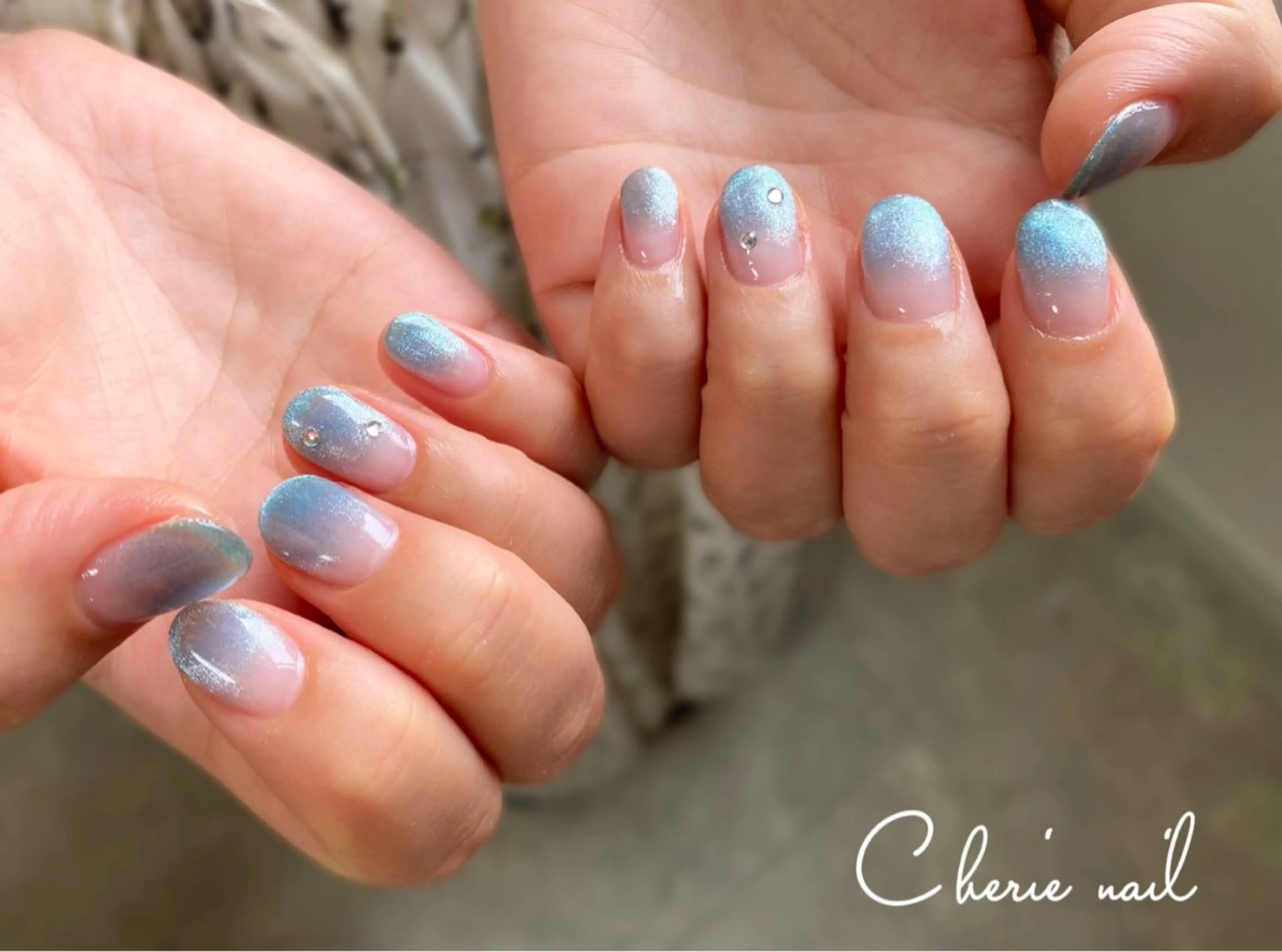 ネイル ブルー ジェルネイル グラデーション マグネットネイル Cherienail yunaのネイルデザイン