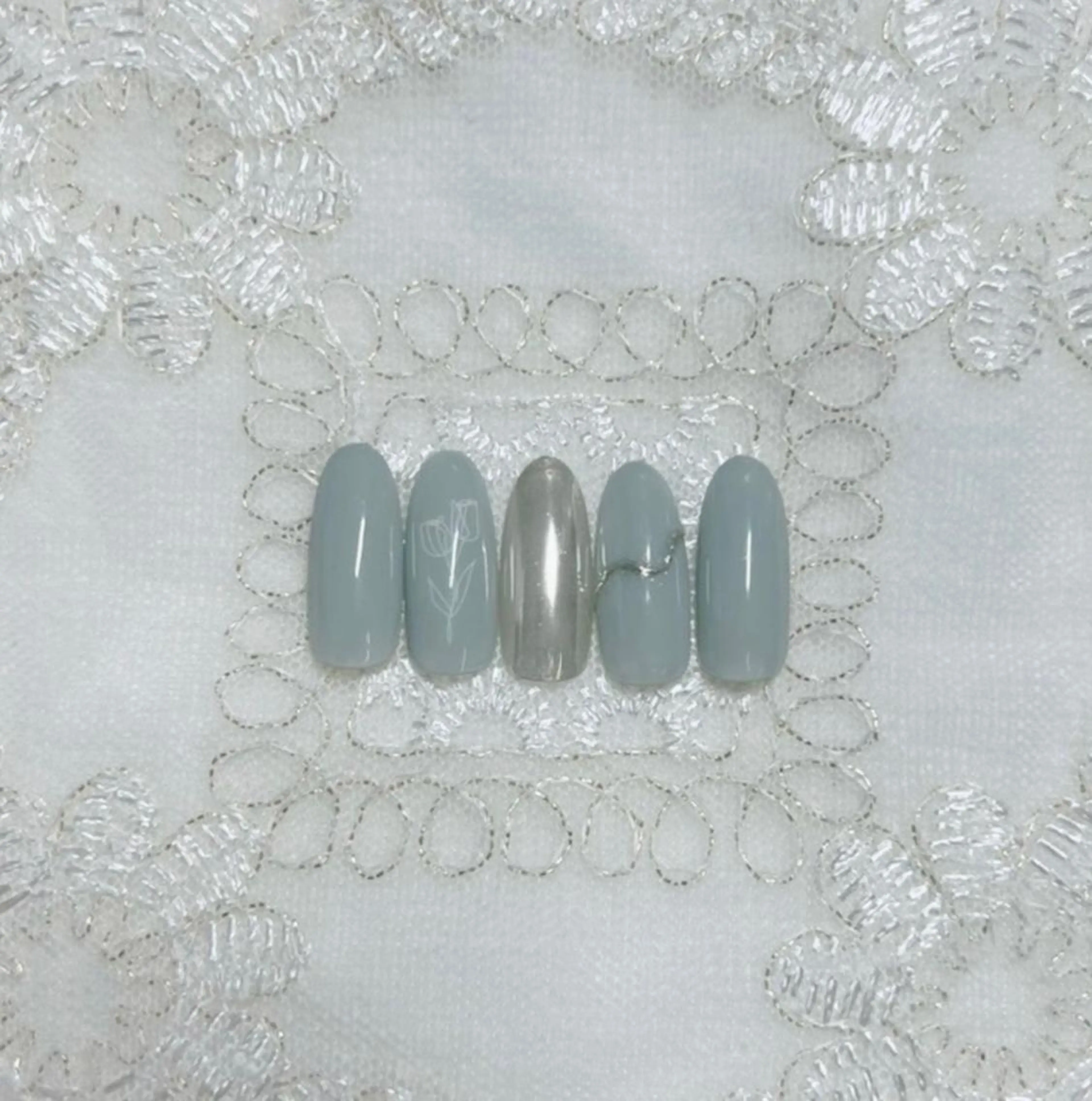 ネイル シンプルネイル nailist🍒 ヤマザキのネイルデザイン