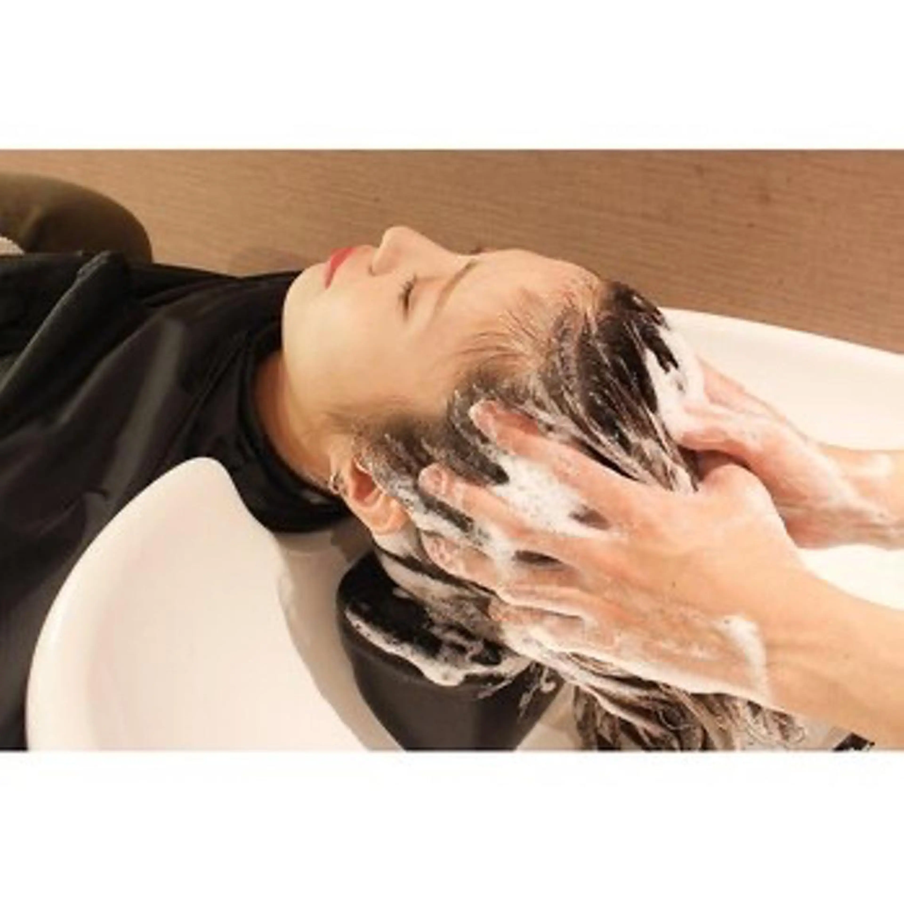 🐝【至極】頭皮質改善ヘッドスパ【シャンプードライ込み】🐝の写真