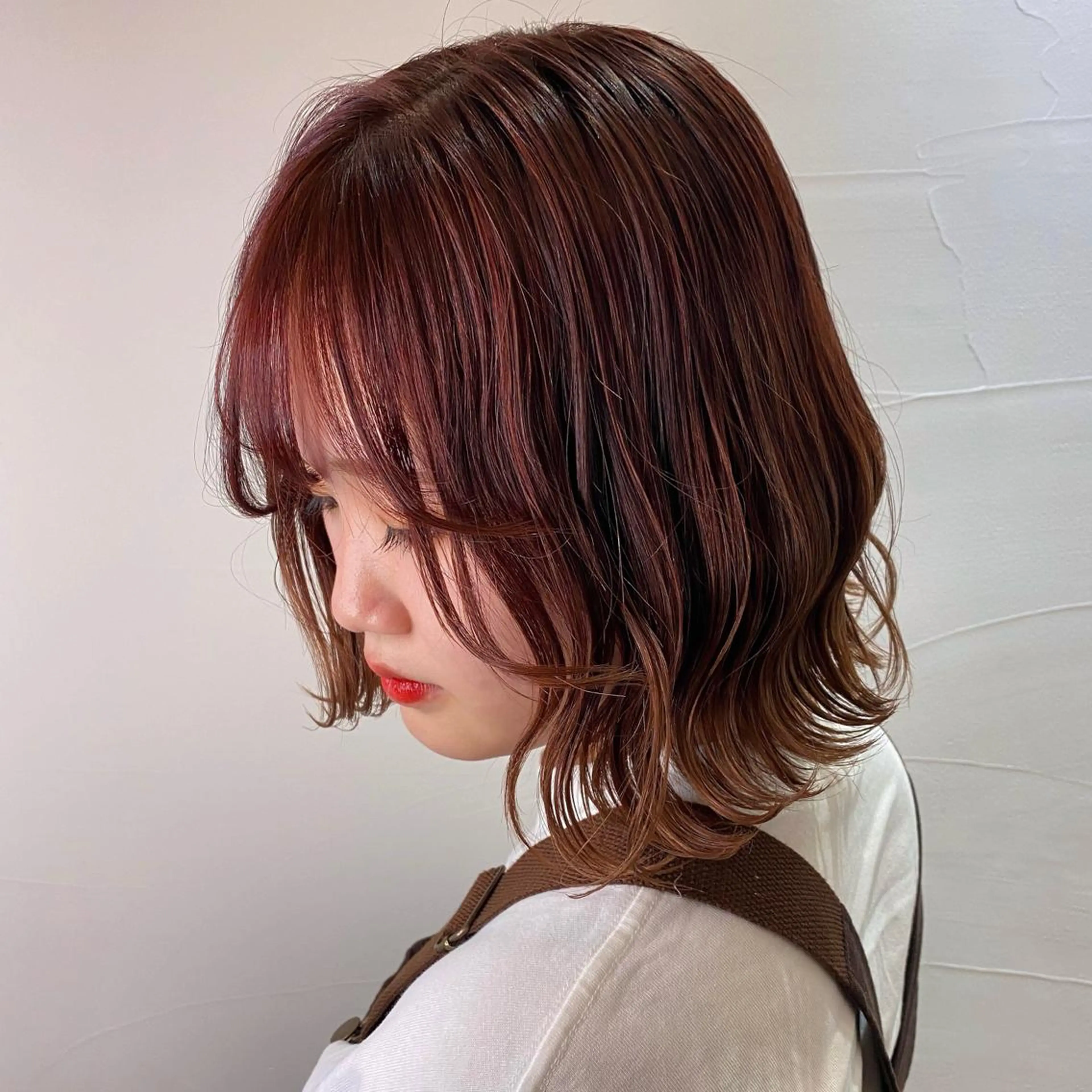 ミディアム ミストバング ピンクブラウン ハイライト 髪質改善 ヨシンモリ ヘアカラー 韓国ヘア特化 💟 ララア 💟のヘアスタイル
