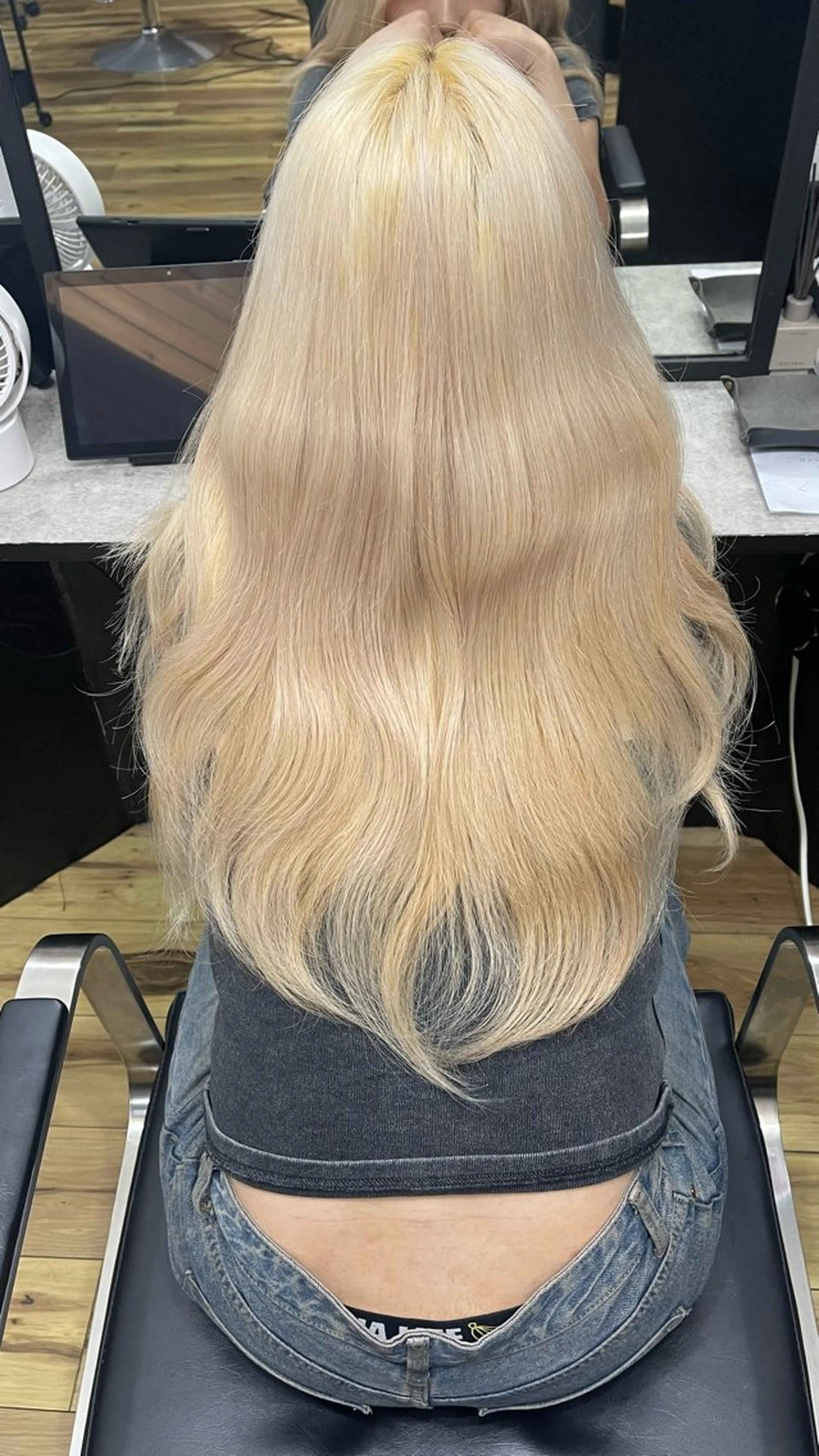 ロング カラー ヘアカラー 【渋谷ハイトーン】 北村 光太郎のヘアスタイル