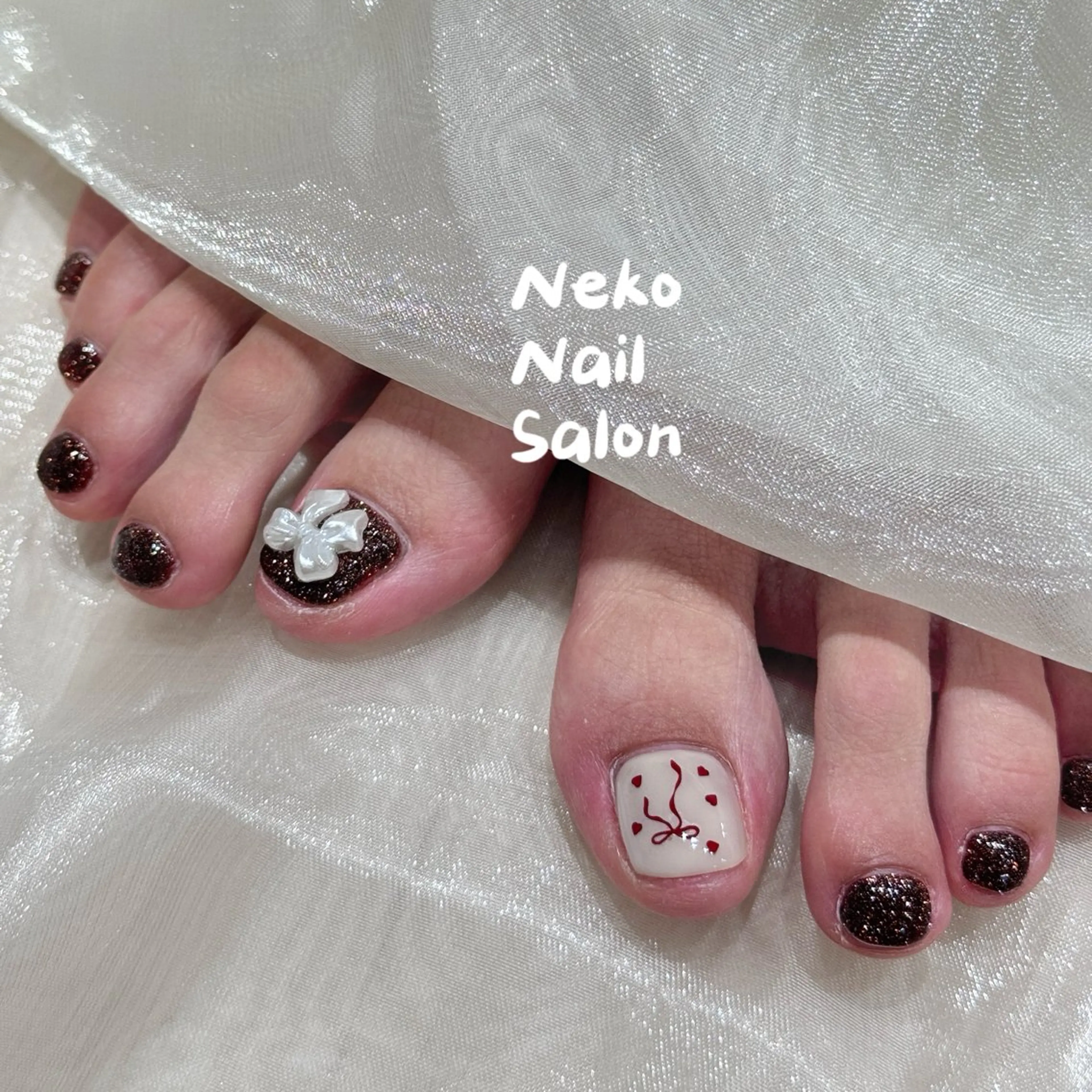 ネイル フラッシュネイル ワンカラーネイル フットネイル neko nailのネイルデザイン
