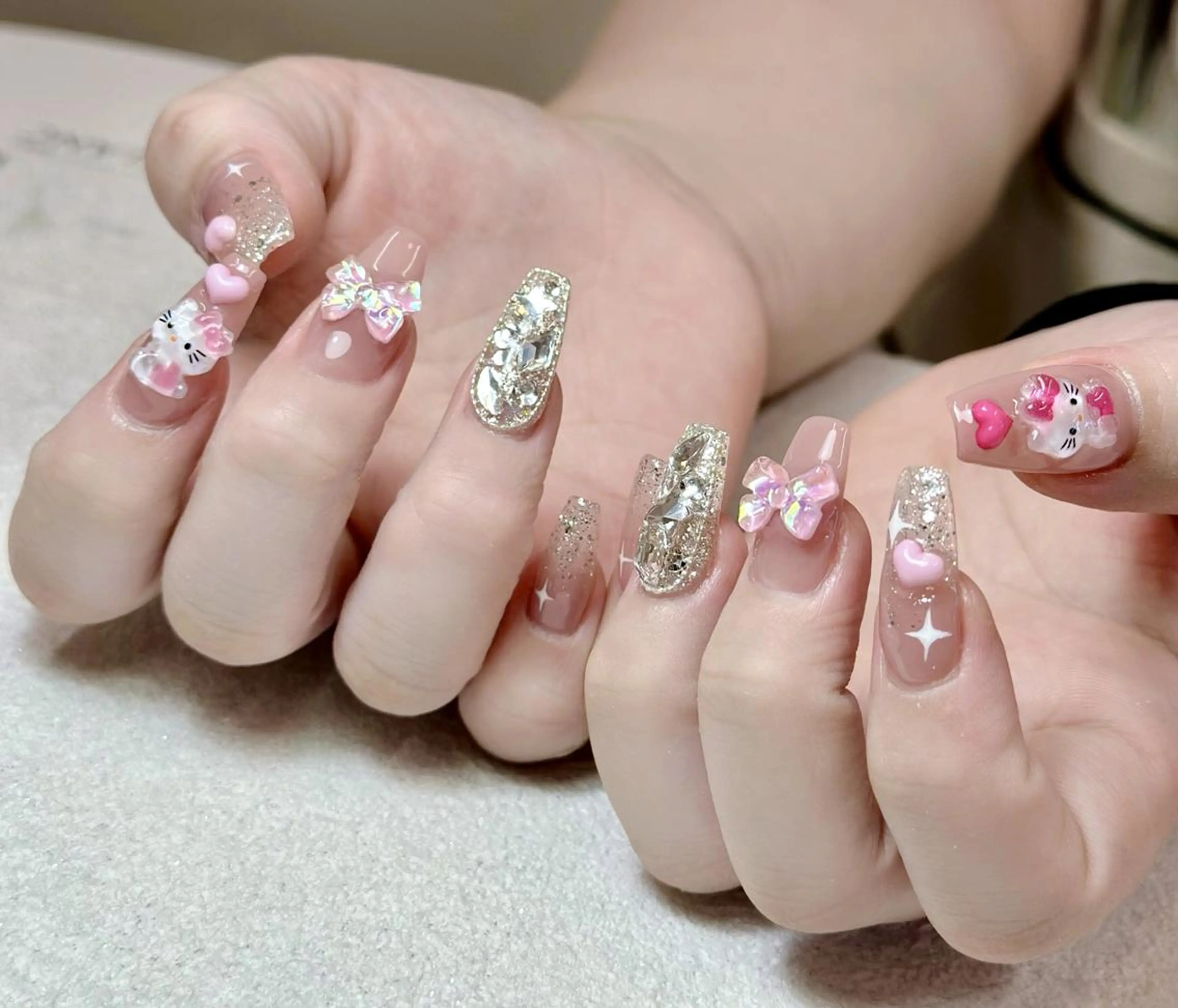 ネイル オーロラネイル ブルー チークネイル フットネイル フレンチネイル ハンドネイル Haru Kaori 渋谷のネイルデザイン