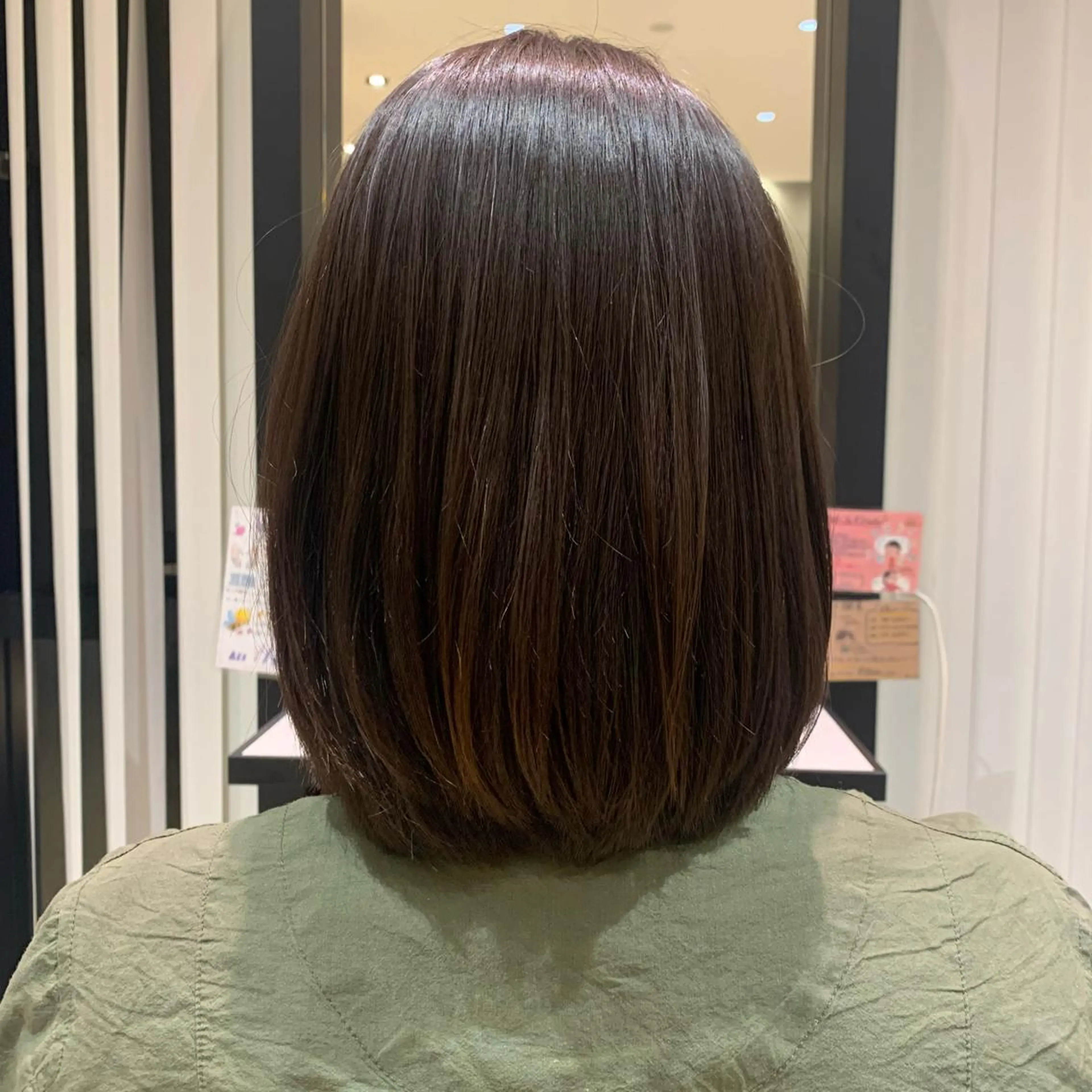 カラー アッシュ 瀧尾 祐季のヘアスタイル