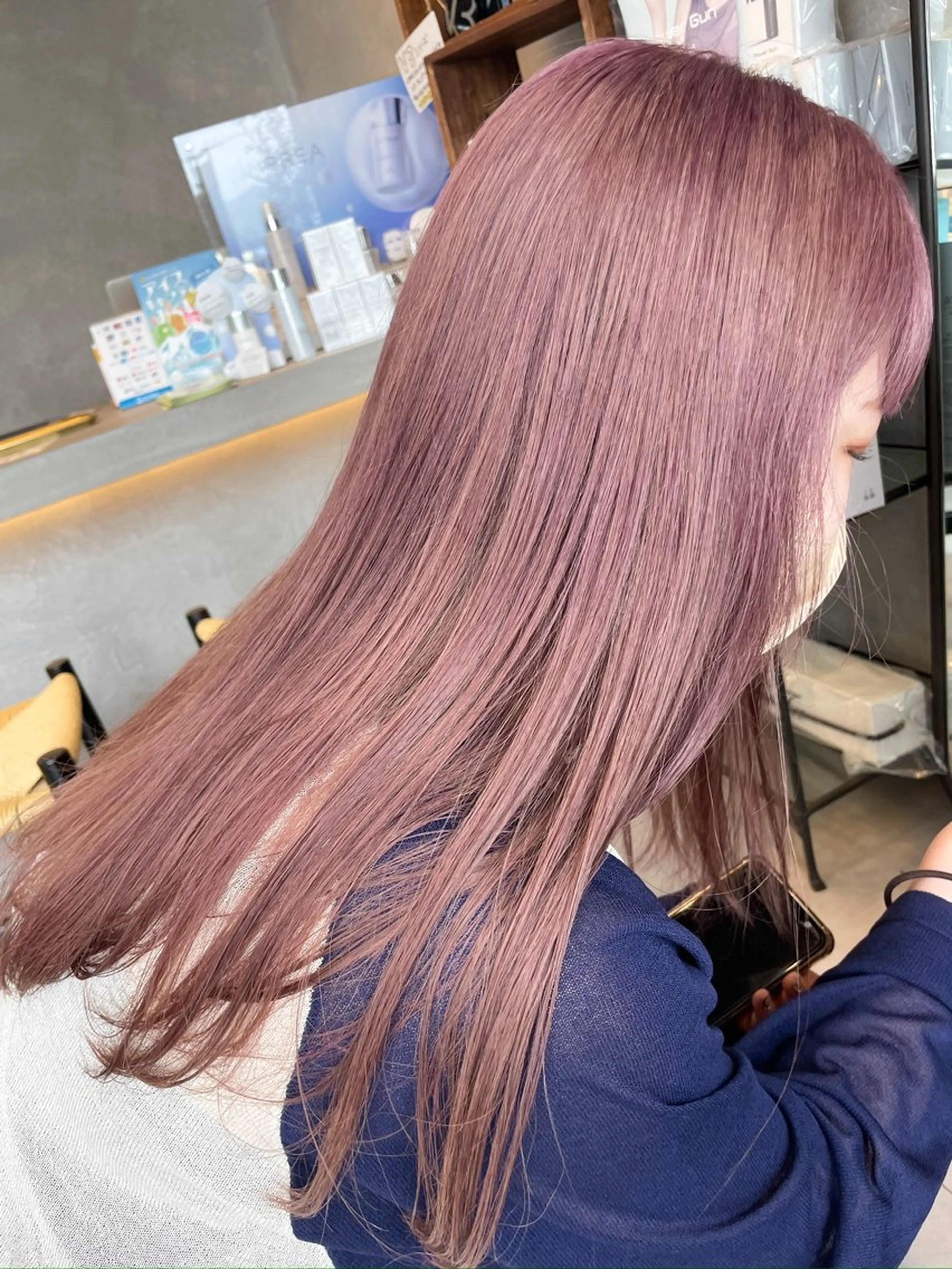 ロング カット ヘアカラー トリートメント 秋元 菜摘のヘアスタイル