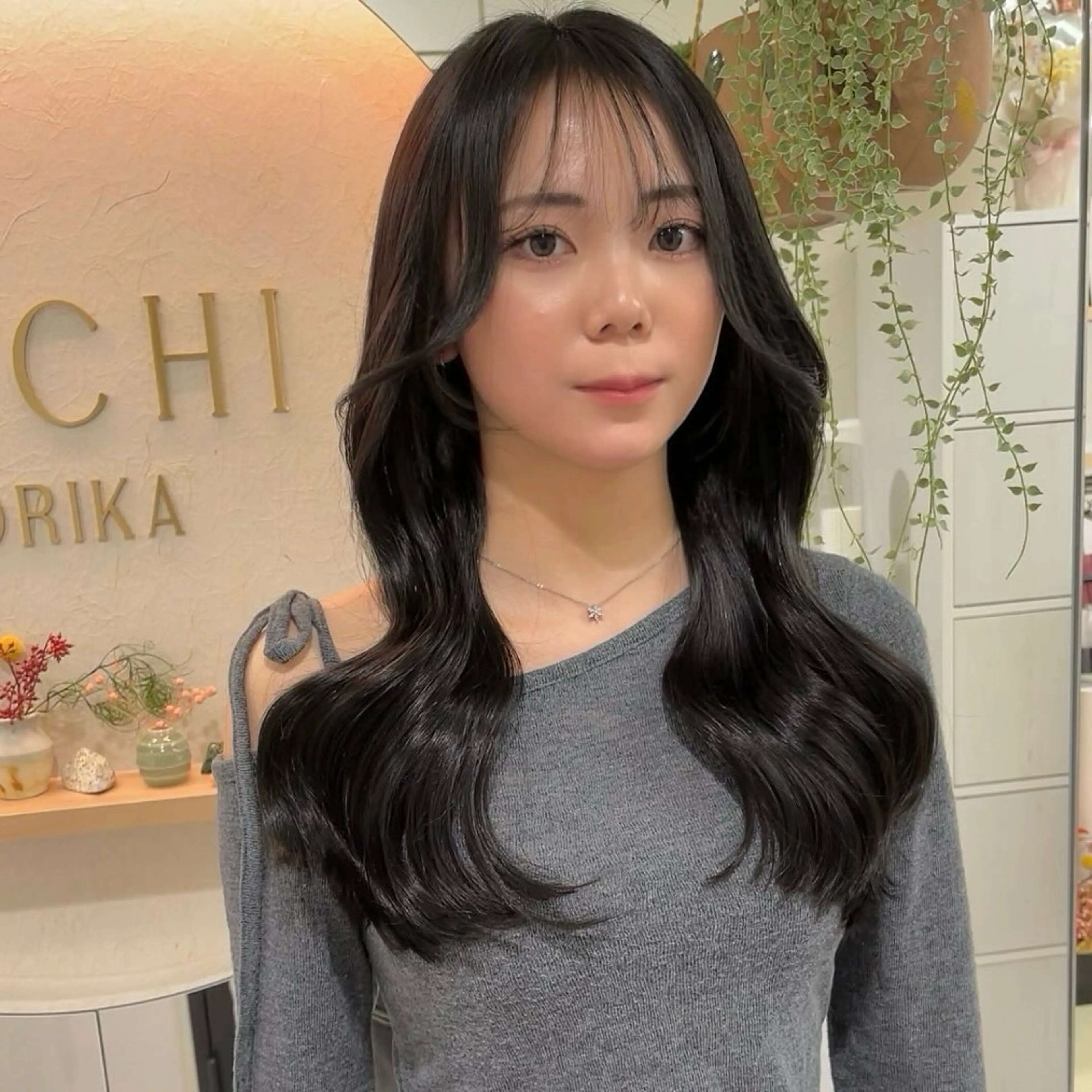 ロング カラー MOE🐈‍⬛🎀 エクステ/ワンホンのヘアスタイル