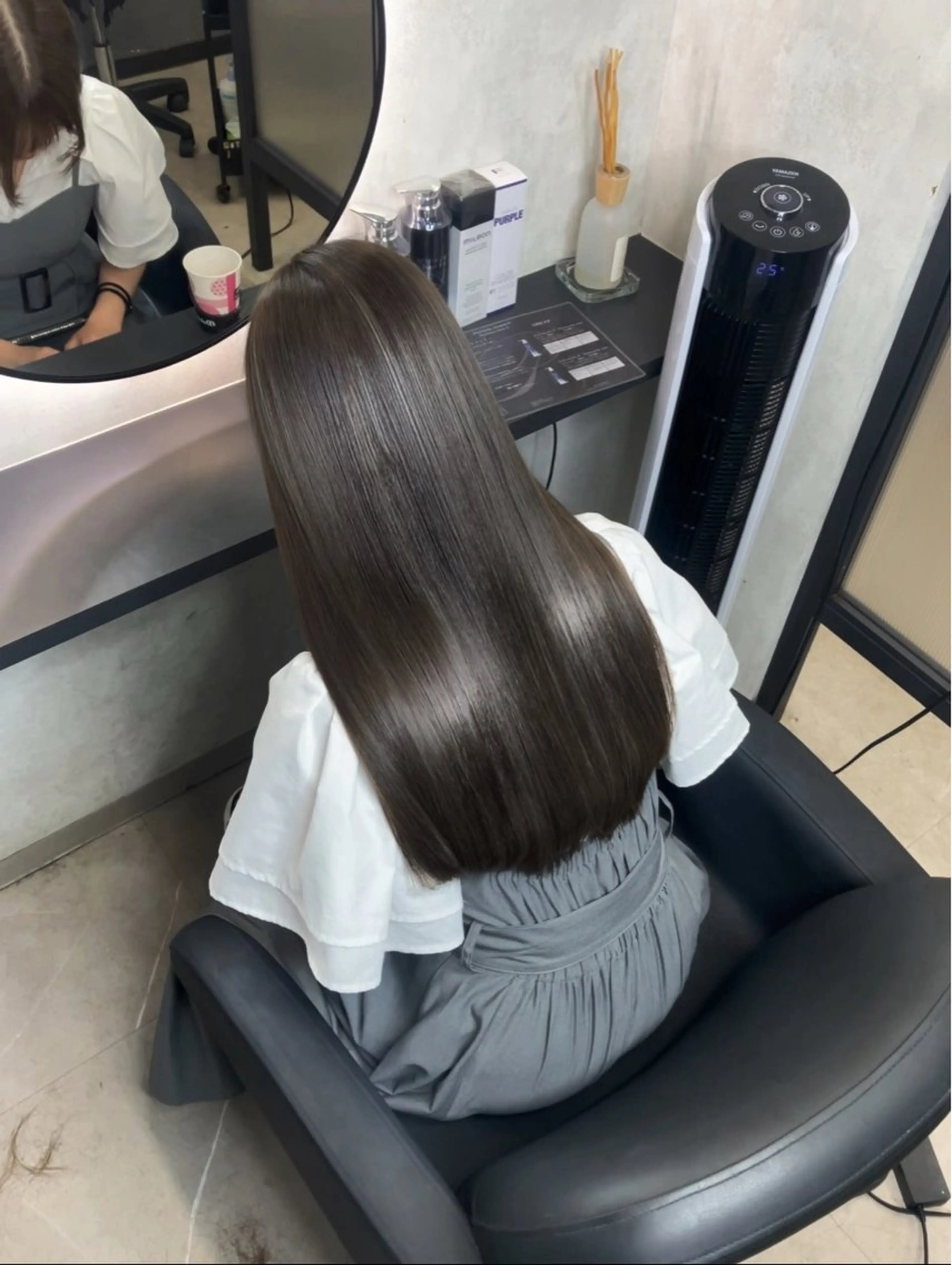 ミディアム 縮毛矯正 カット ヘアカラー トリートメント uniii/新宿 髪質改善/縮毛矯正のヘアスタイル