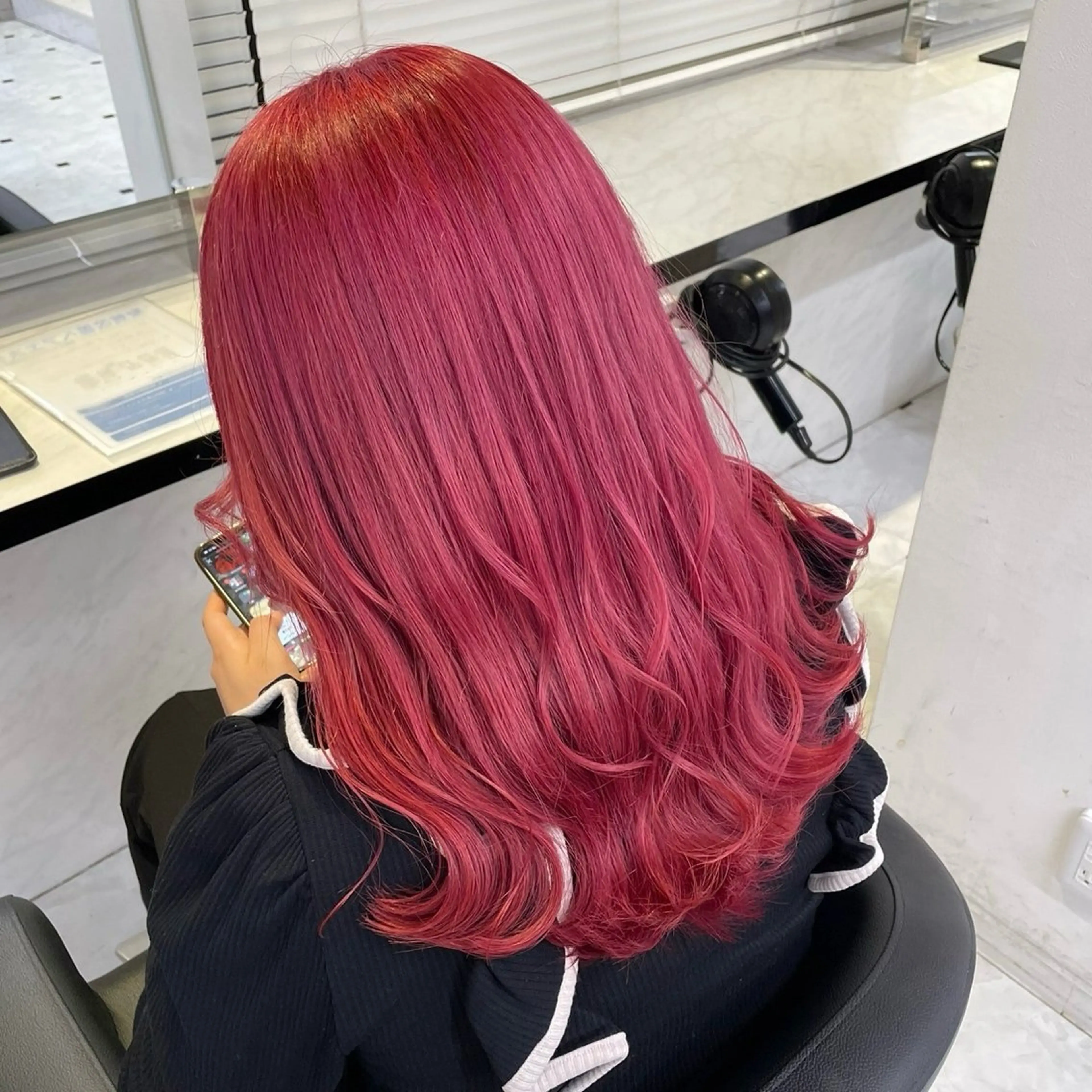 ロング カラー ヘアカラー トリートメント うる艶ストレート♡透 明感カラー♡かずまるのヘアスタイル