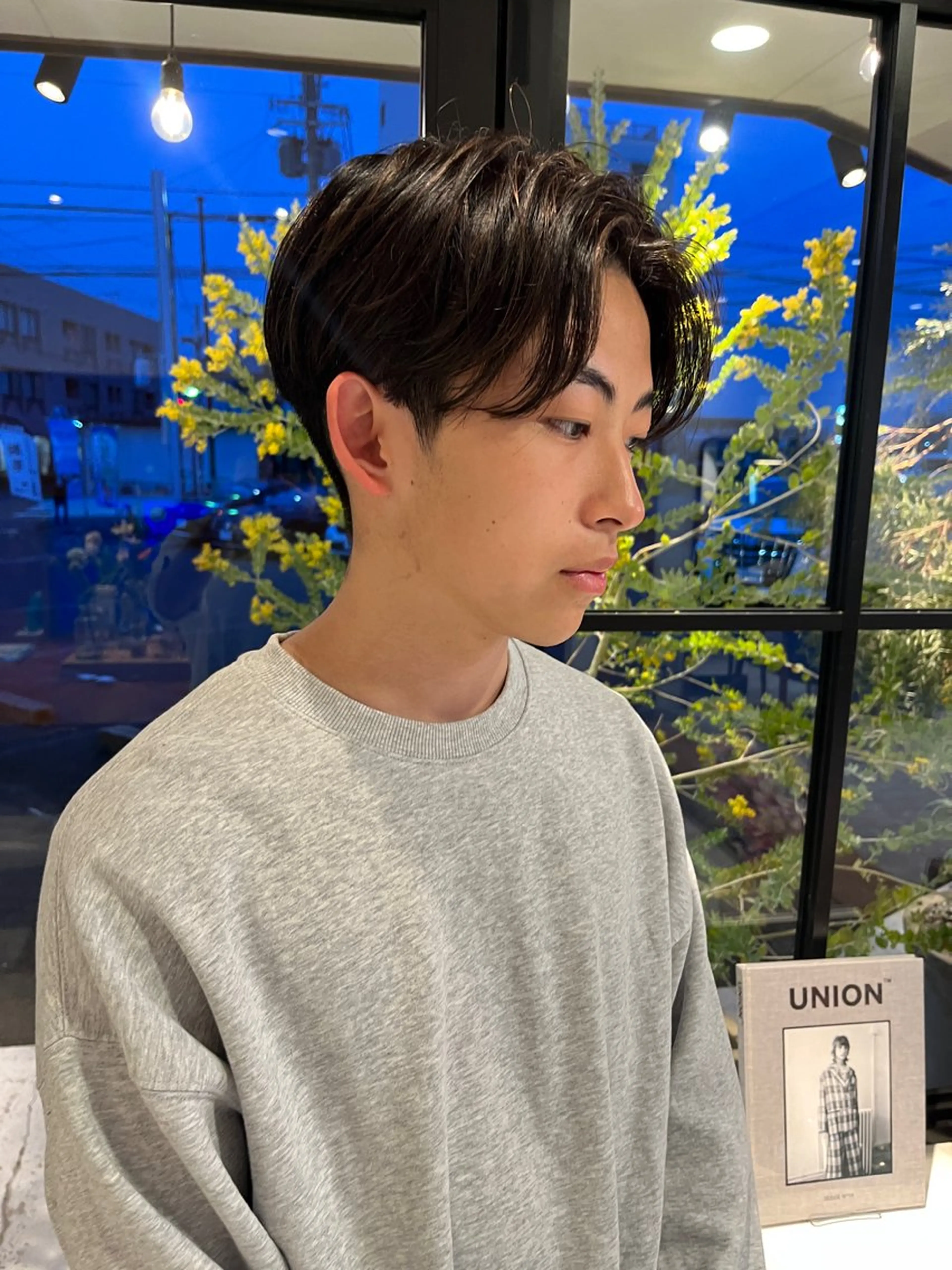 メンズ 有岡 陽菜のヘアスタイル