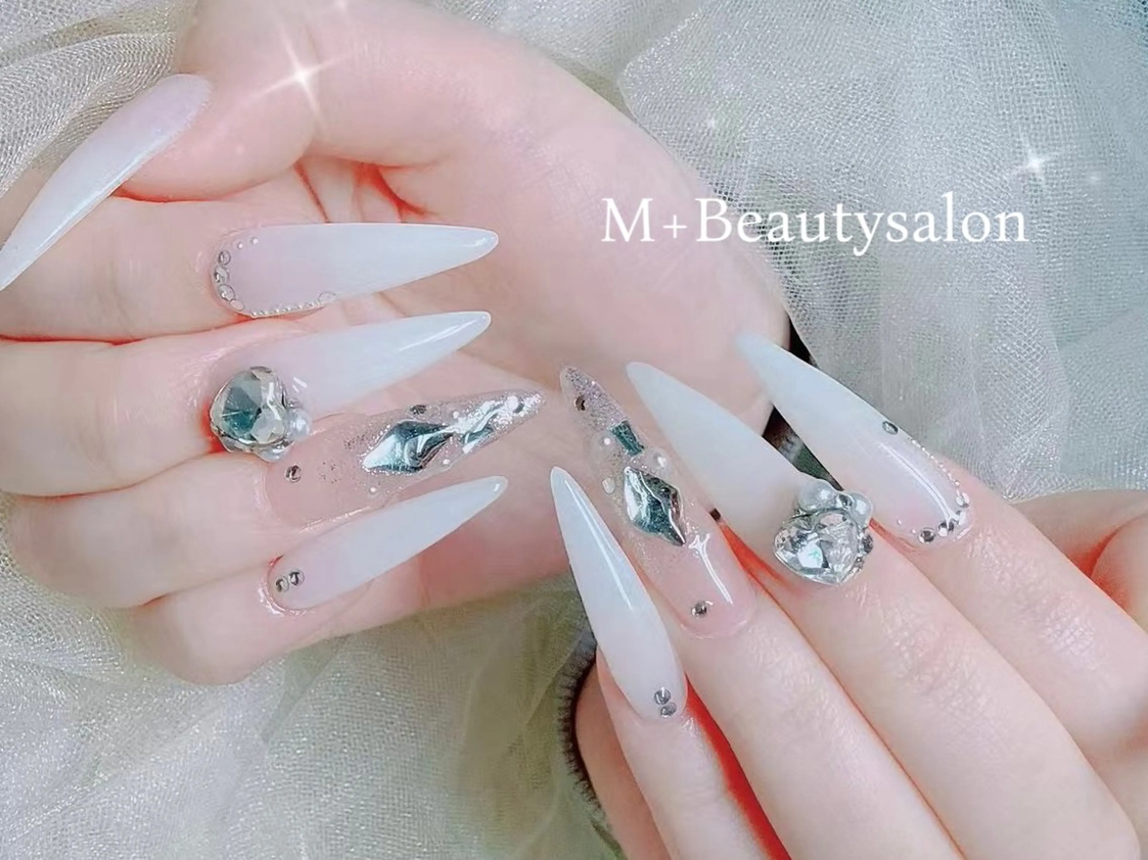 ネイル M+Nail 池袋のネイルデザイン