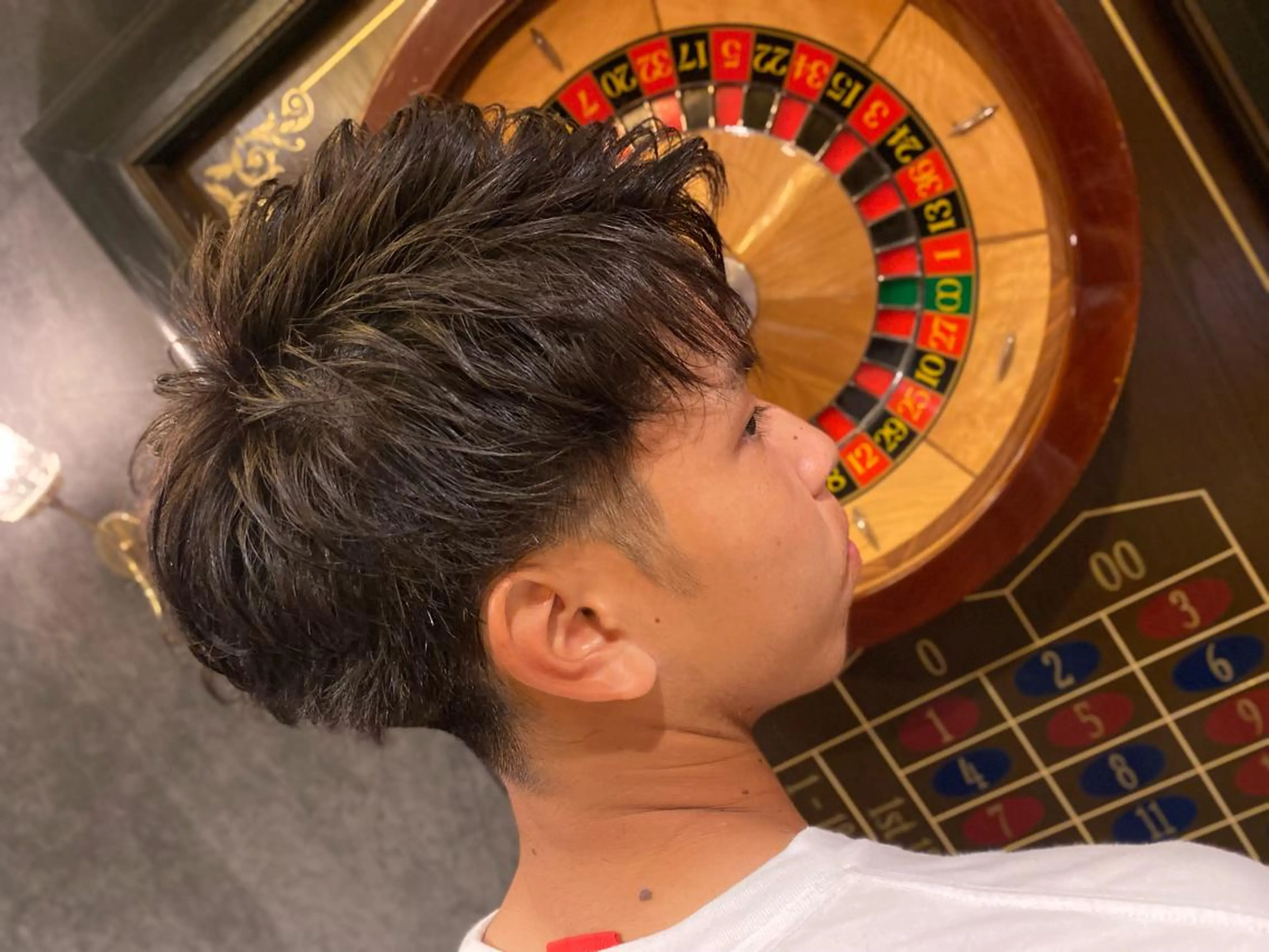 ショート パーマ メンズ 浅見 天翔のヘアスタイル