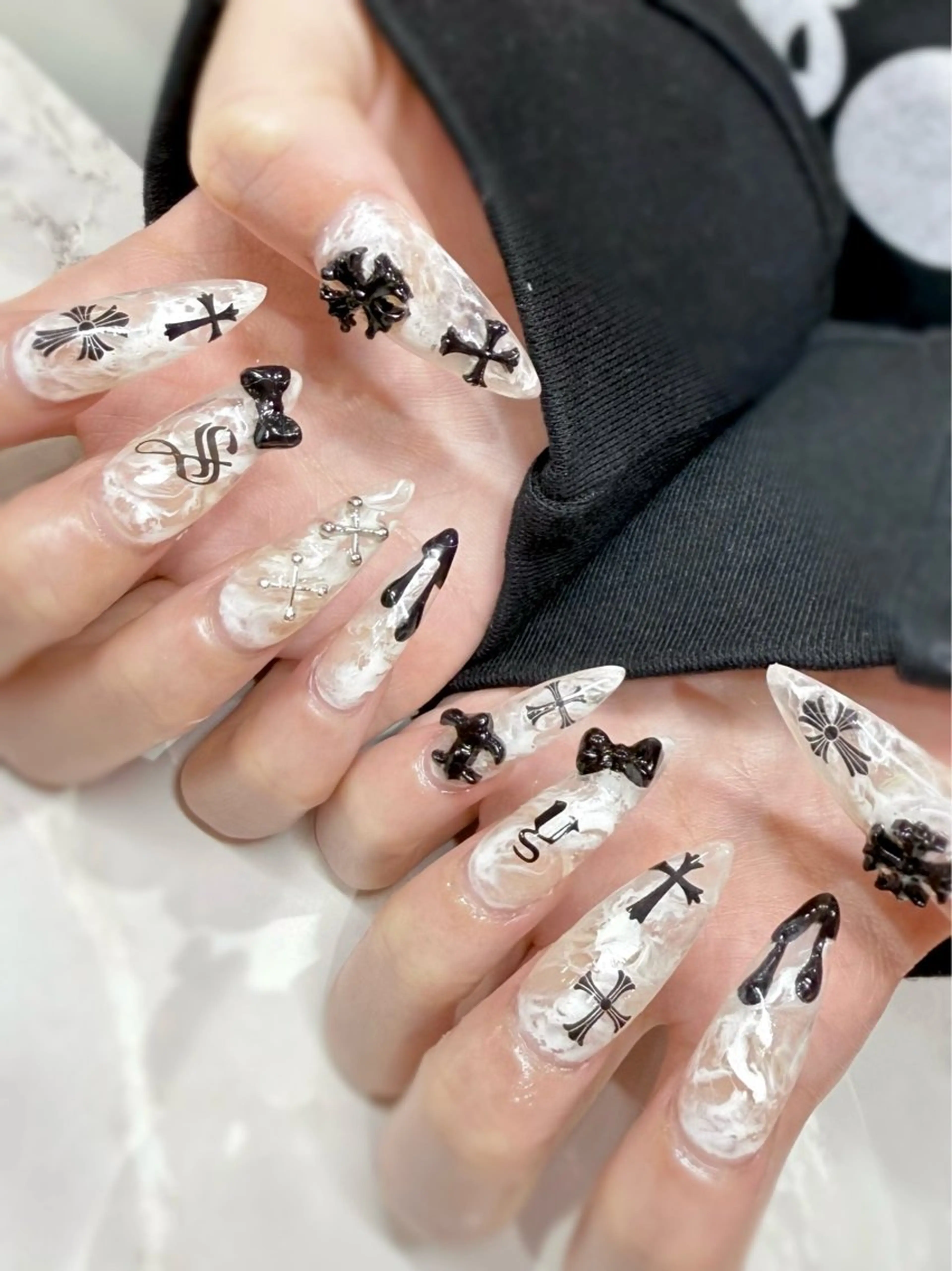 ネイル 大理石ネイル(マーブル) RitsNail 🤍 RENAのネイルデザイン