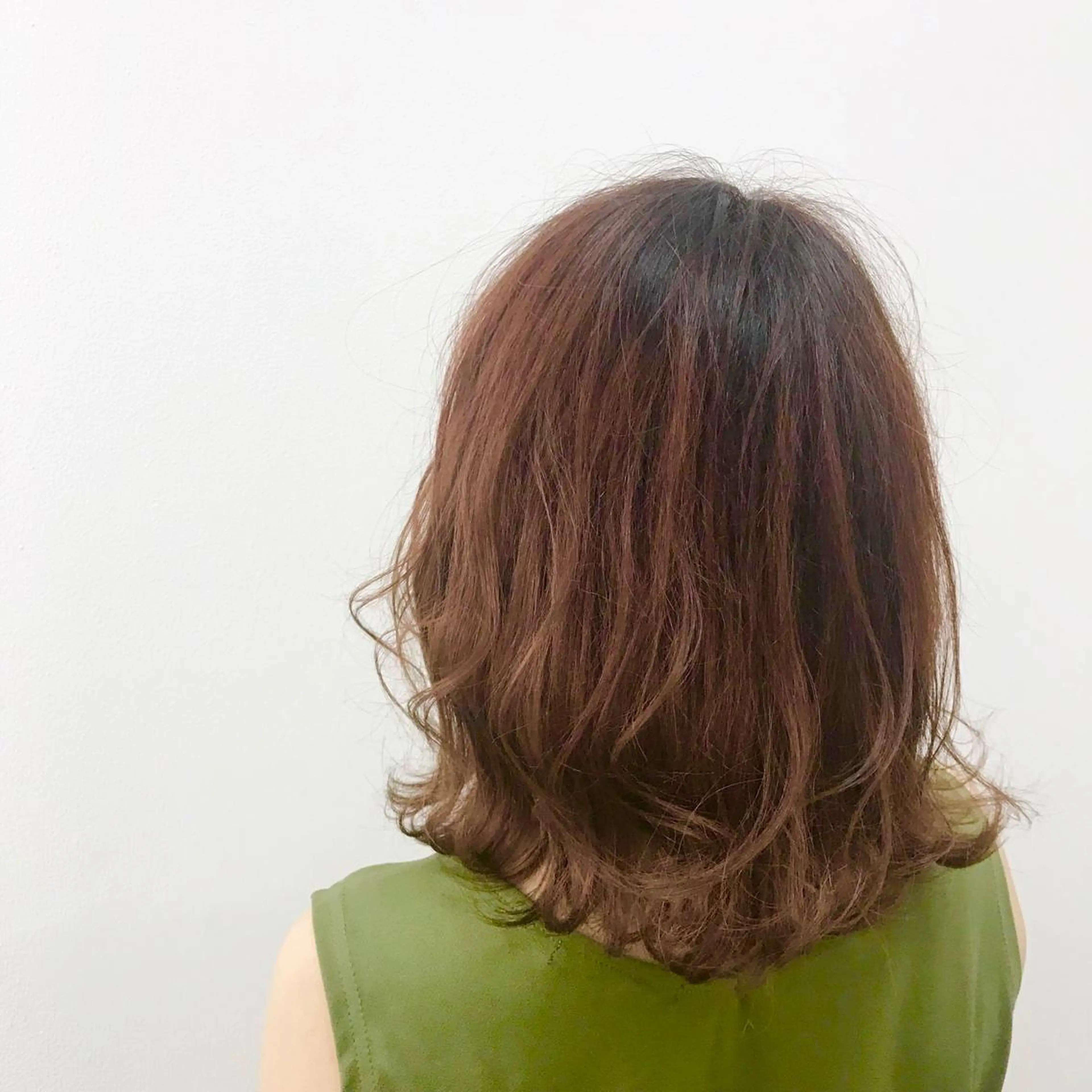 ミディアム カラー ブラウンカラー オレンジ オレンジブラウン オーガニックカラー Rayt hair レイトヘアーのヘアスタイル