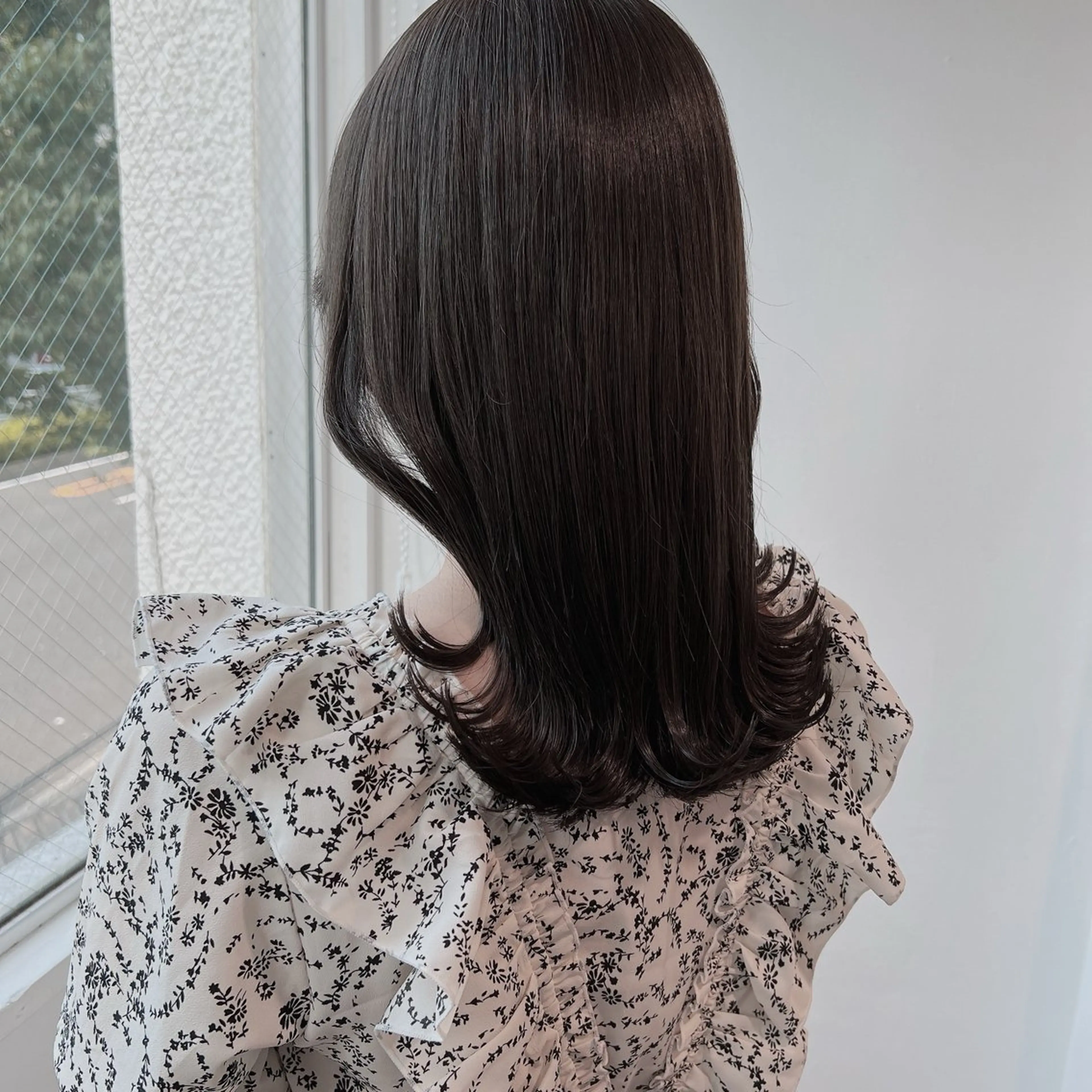 ロング カラー カット ヘアカラー トリートメント 𓏸レイヤー髪質改善 透けカラーカノン🫧のヘアスタイル