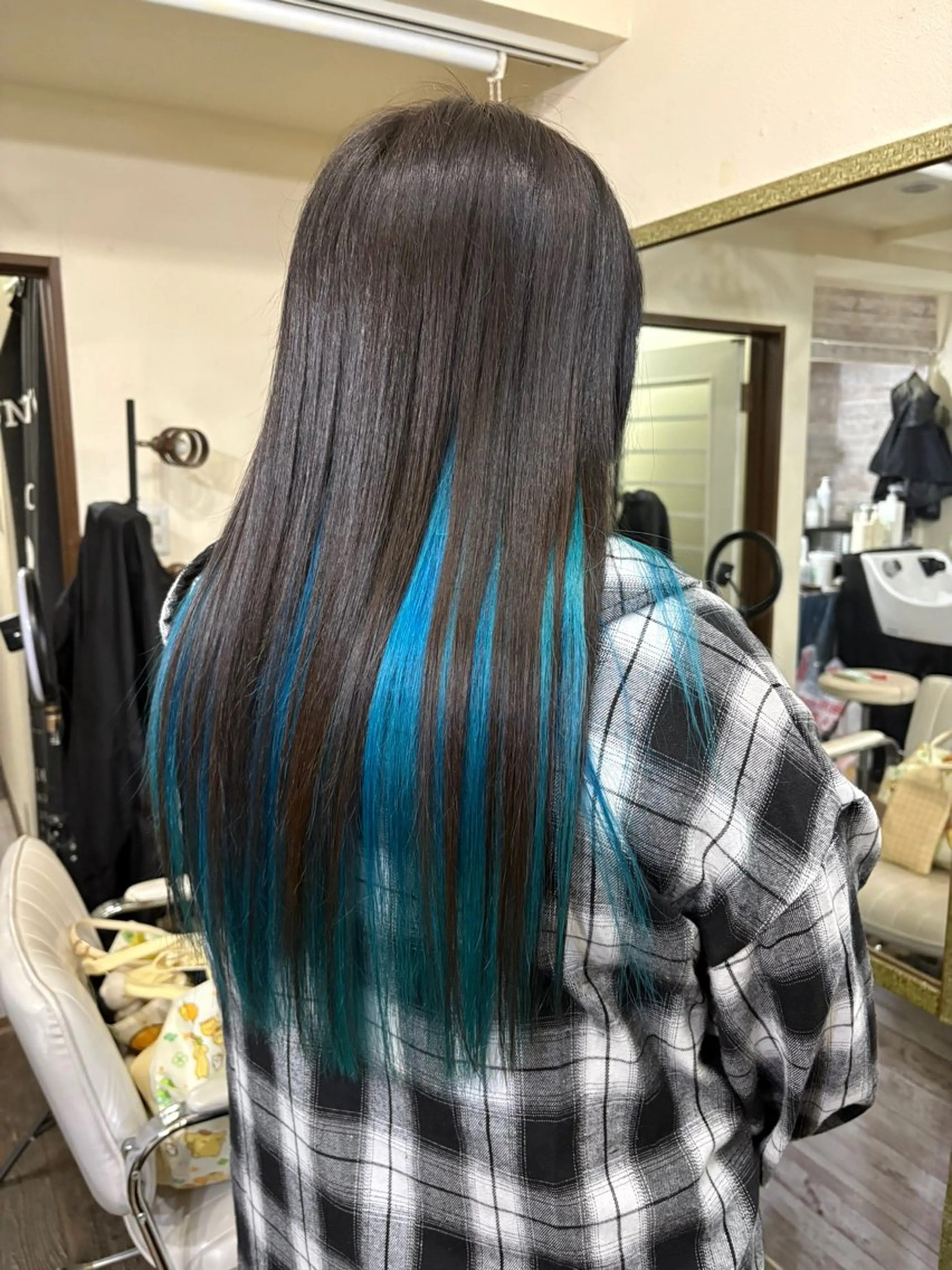 カラー 渡辺 健太のヘアスタイル