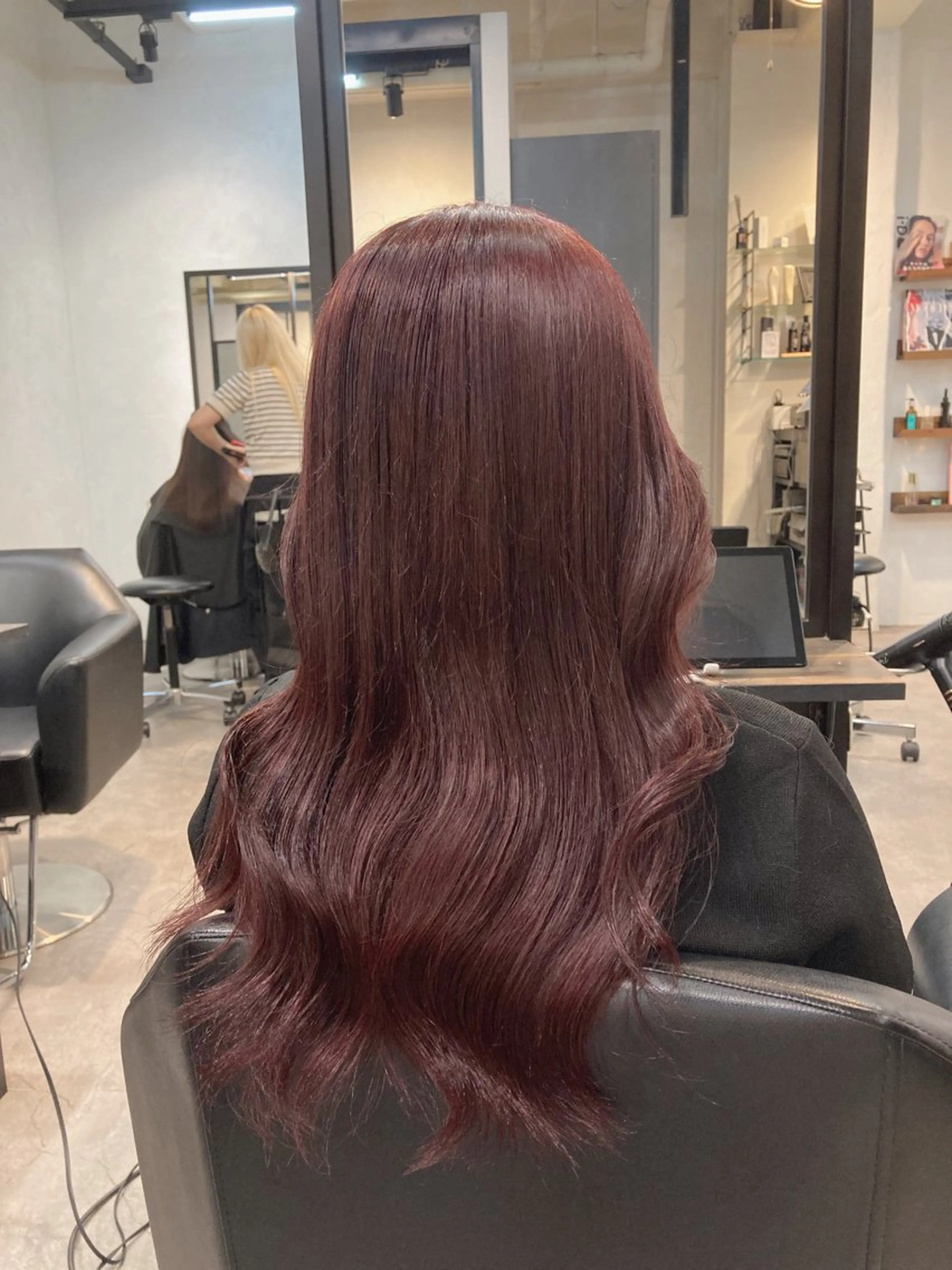 セミロング カラー ヘアカラー ✨最安値✨エクステ カラー🌼つきな🌼のヘアスタイル