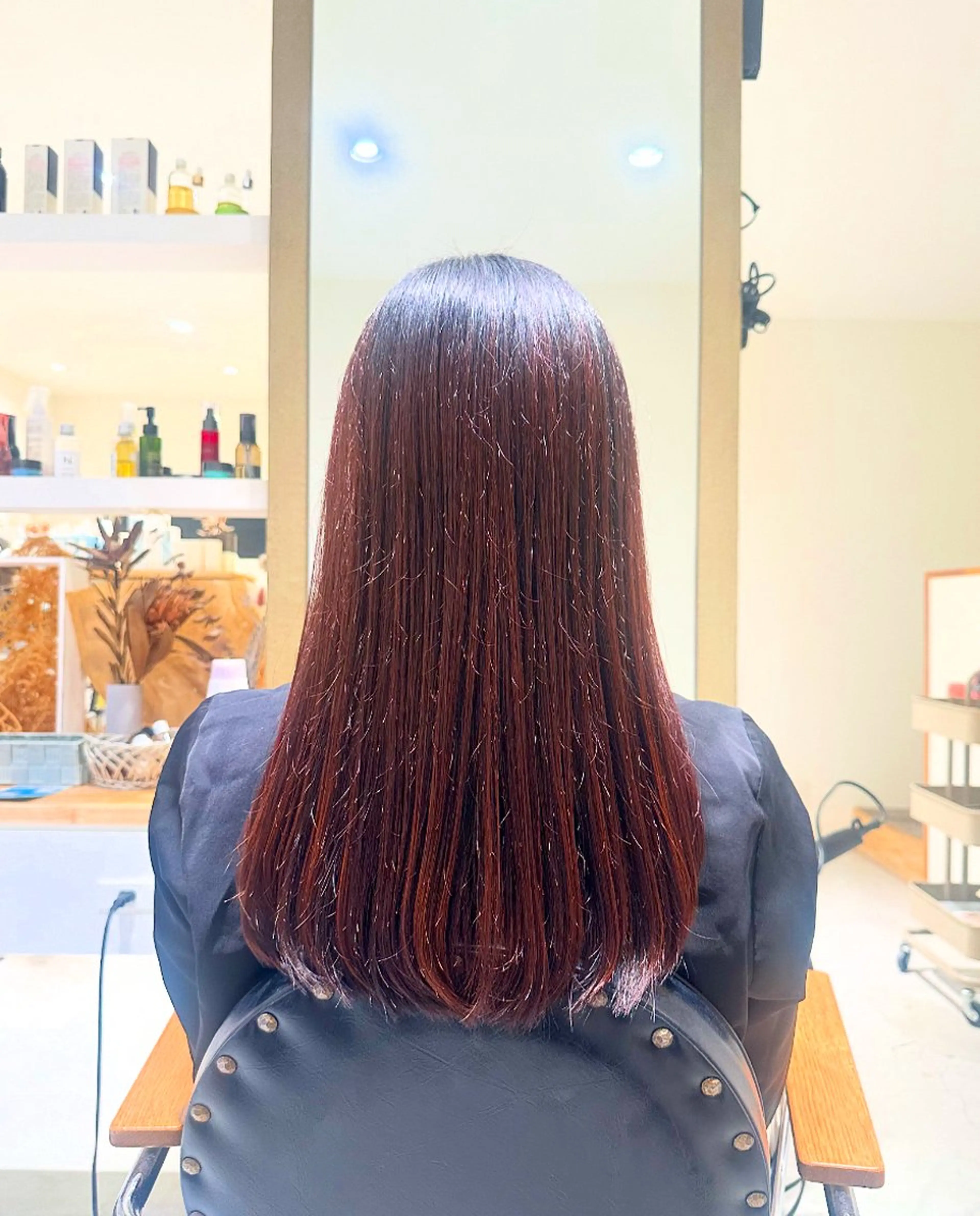 セミロング レイヤー/蟹江/ くすみカラー/川口のヘアスタイル