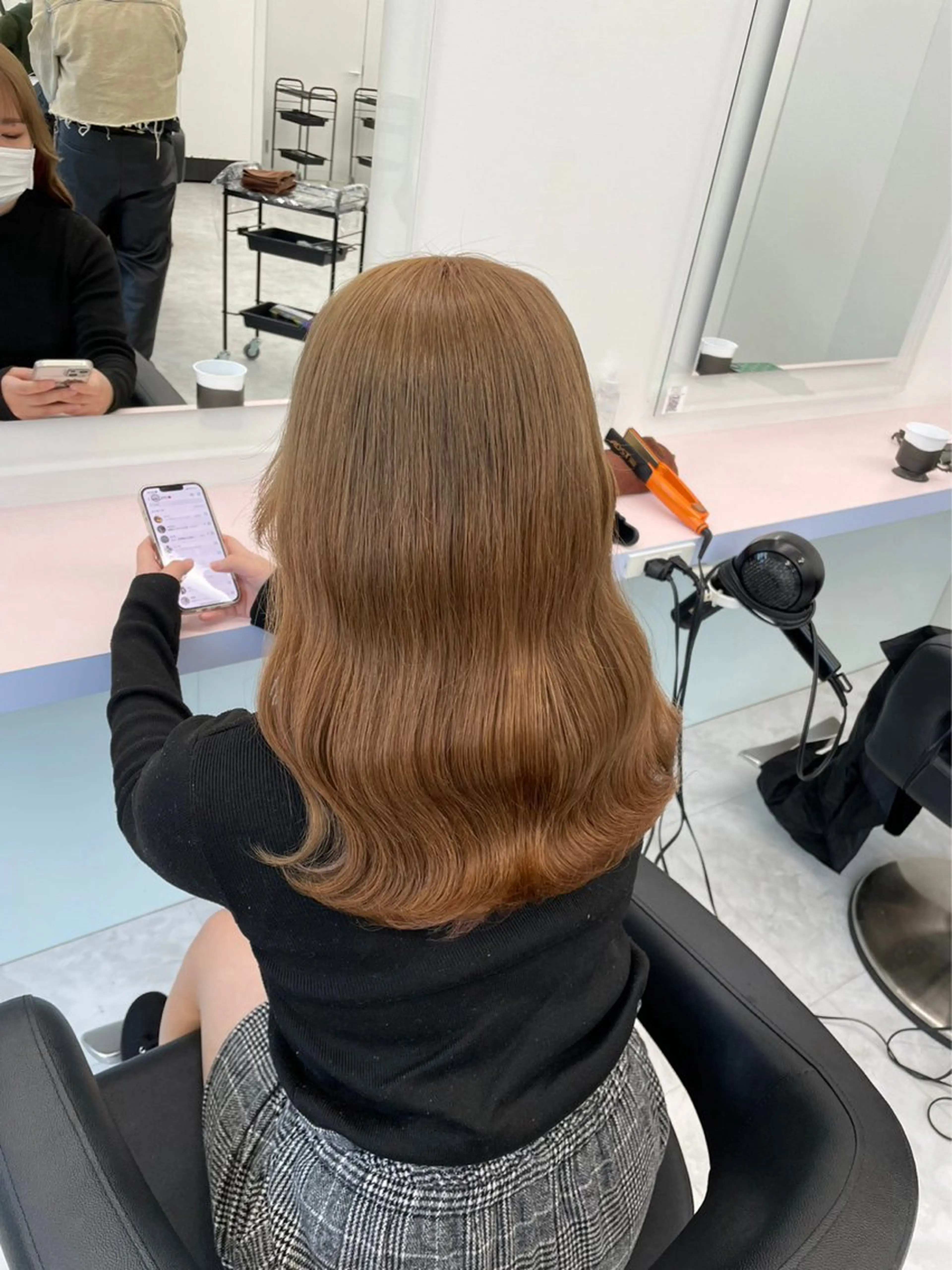 セミロング カラー パーマ ヘアアレンジ メンズ 🤍透明感カラー🤍 似合わせ🤍AINEのヘアスタイル