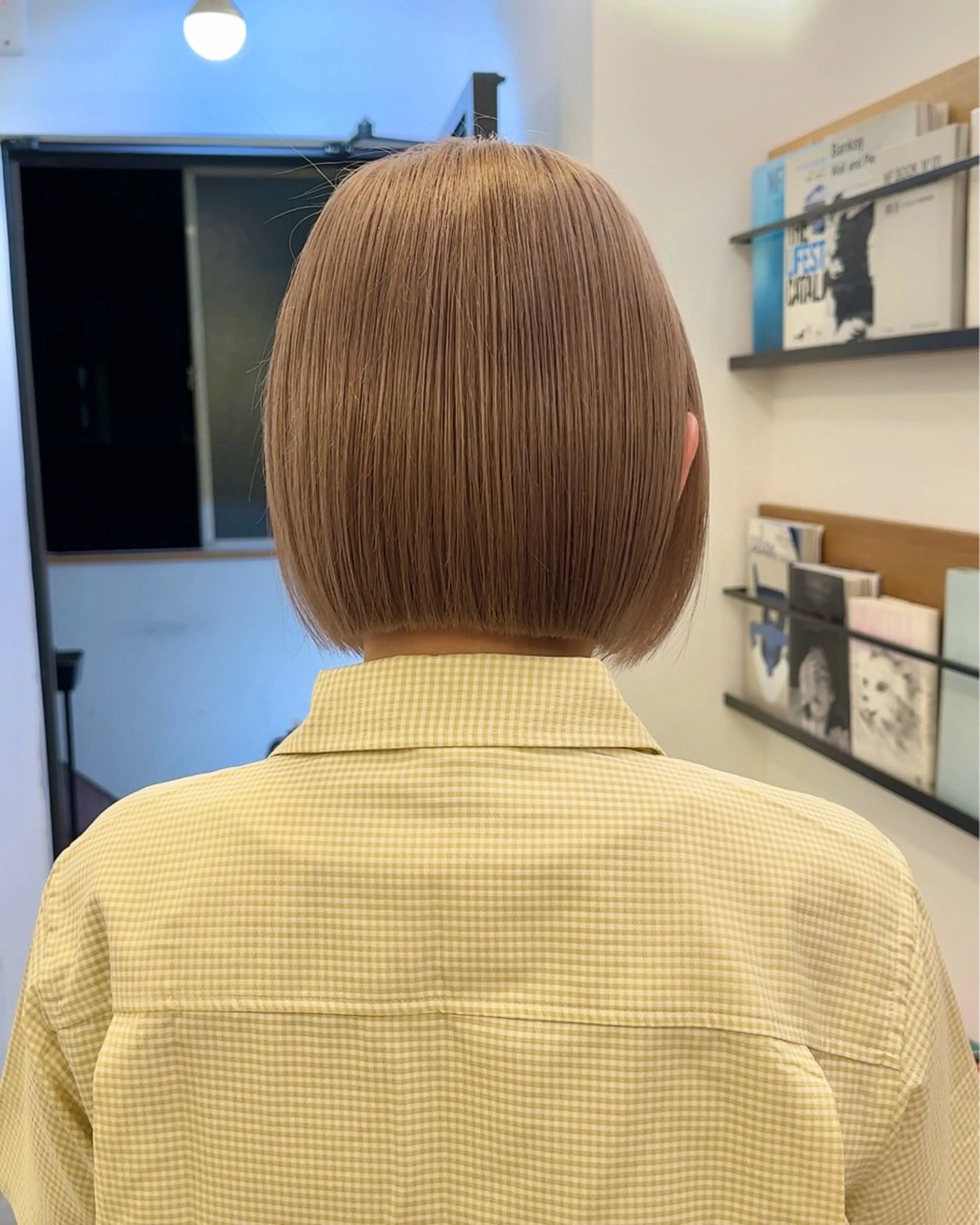 ショート カラー ブリーチ グレージュ カット ヘアカラー トリートメント 似合わせボブ/ハイ トーン/hisatoのヘアスタイル