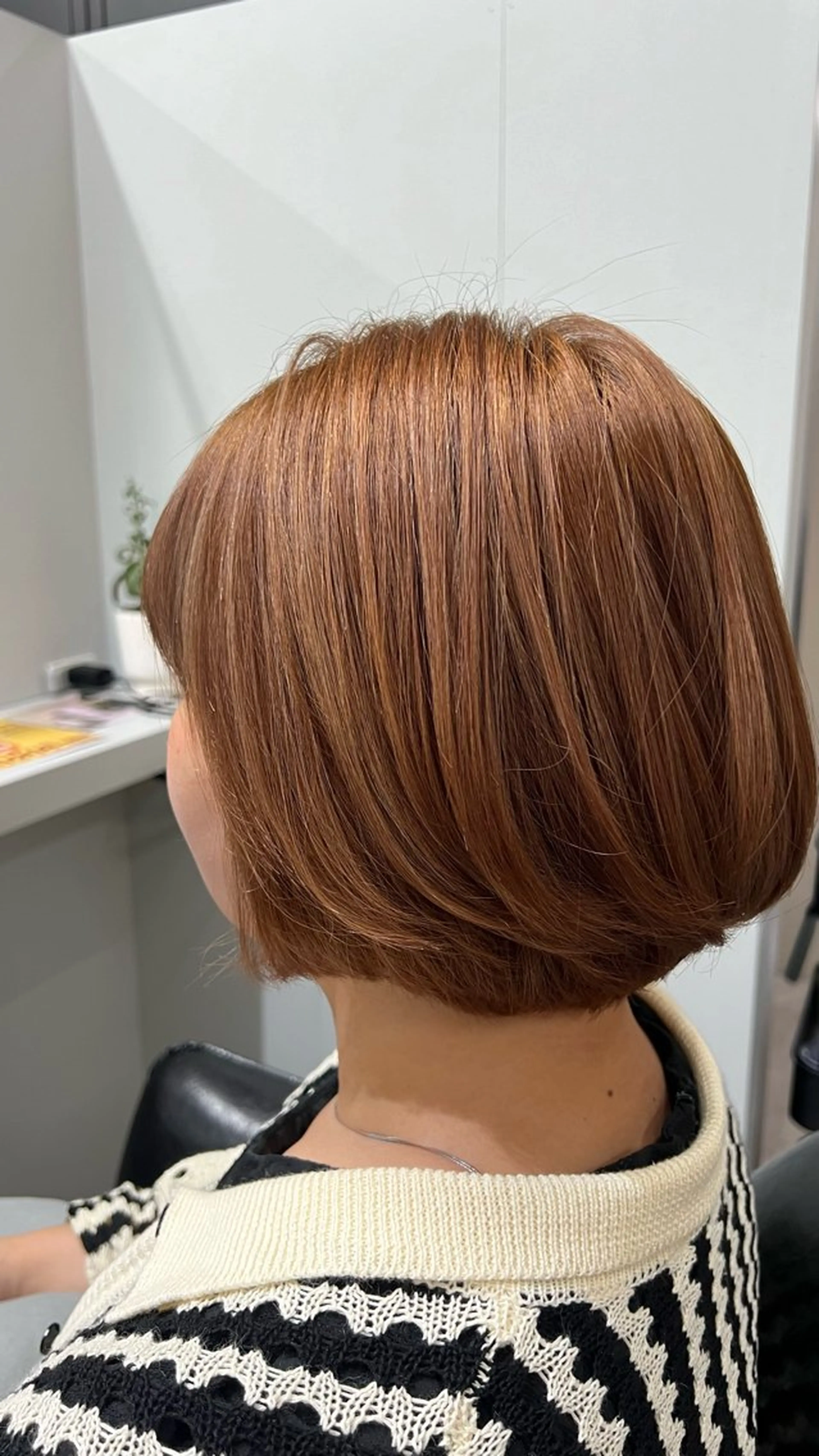 ショート ヘアカラー 🎀tokute ナオ🧸のヘアスタイル