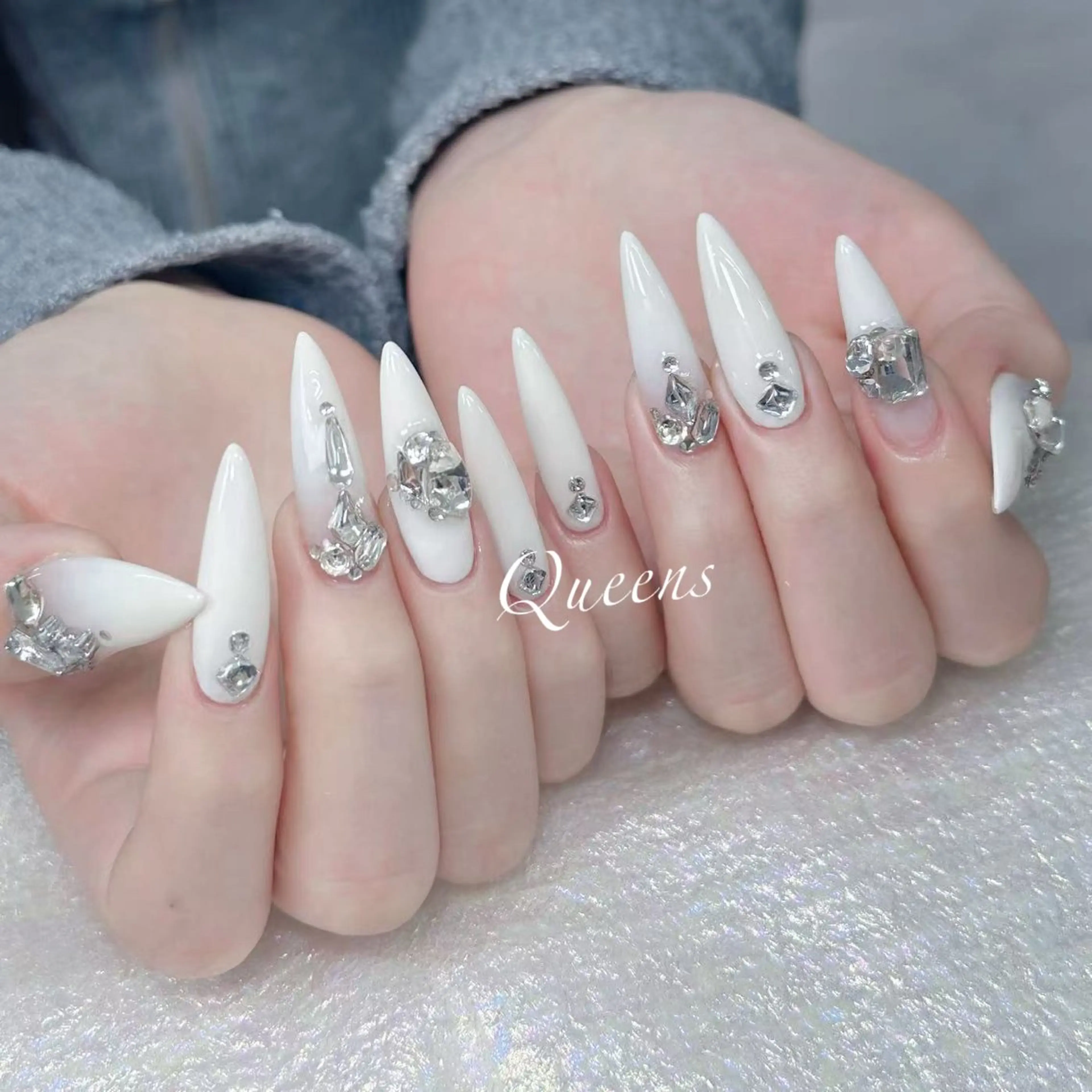 ネイル ハンドネイル Queens マオのネイルデザイン