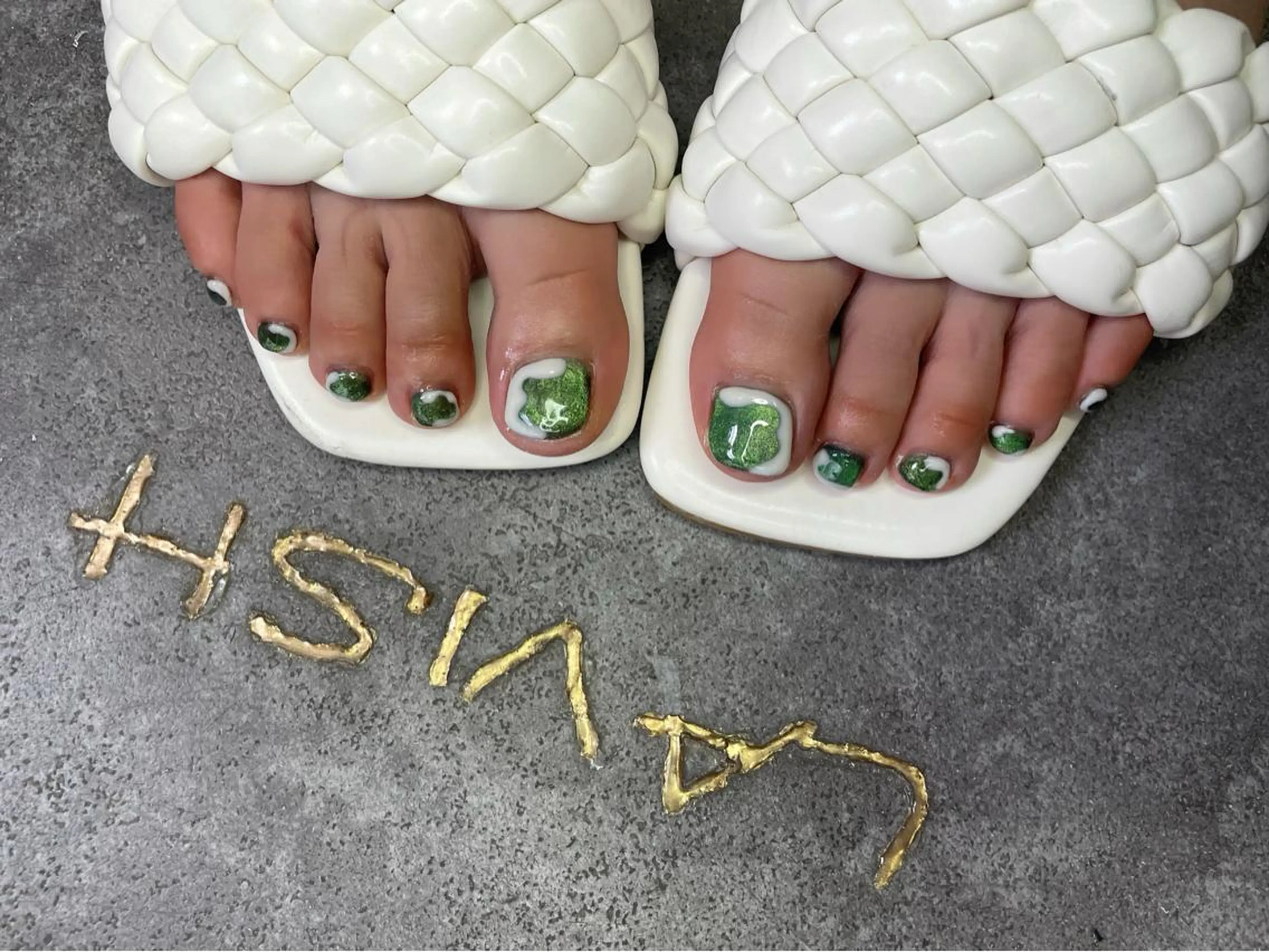 ネイル LAVISH nail salonのヘアスタイル