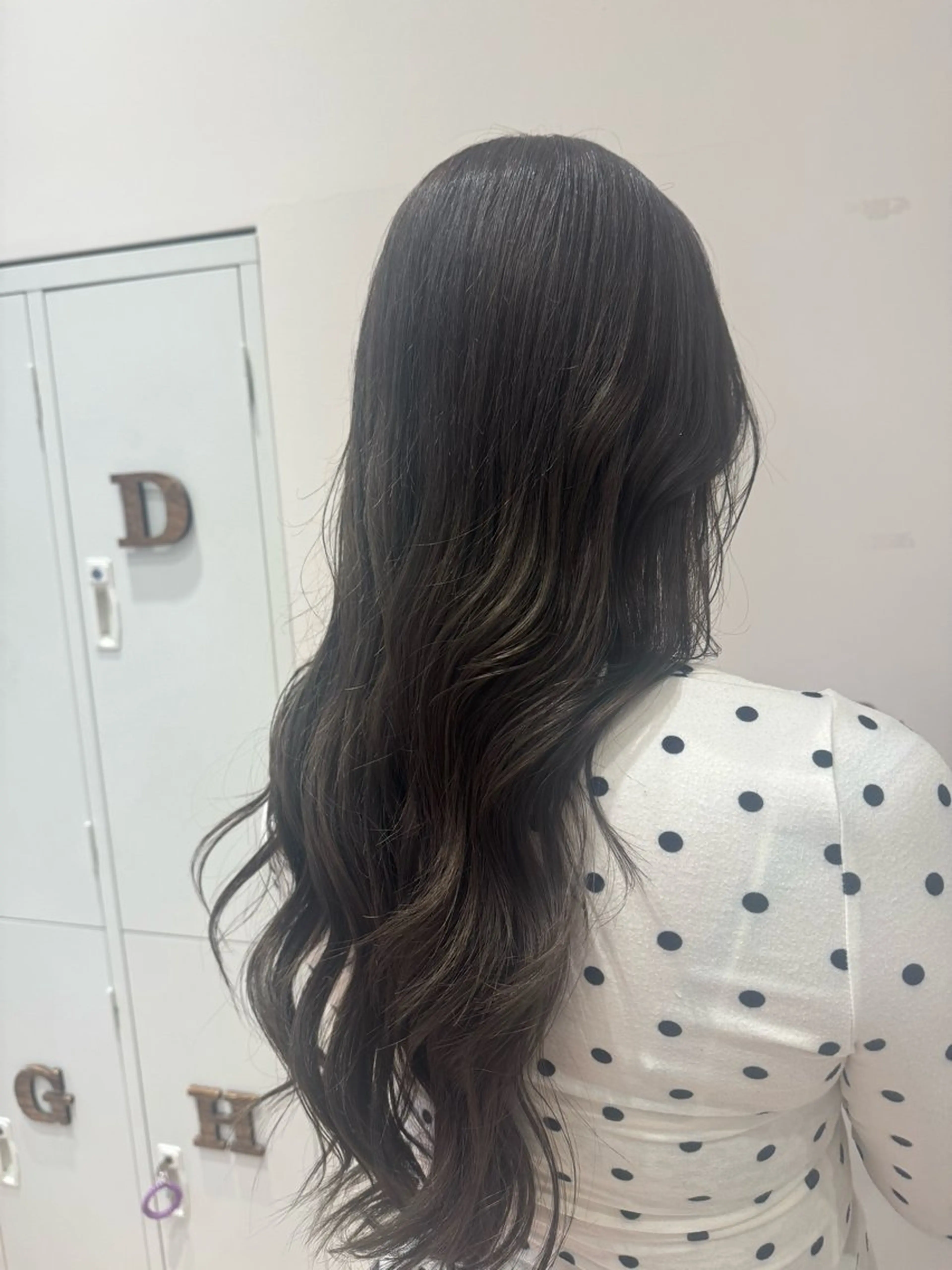 ロング カラー ヘアカラー トリートメント 河添 麗菜のヘアスタイル