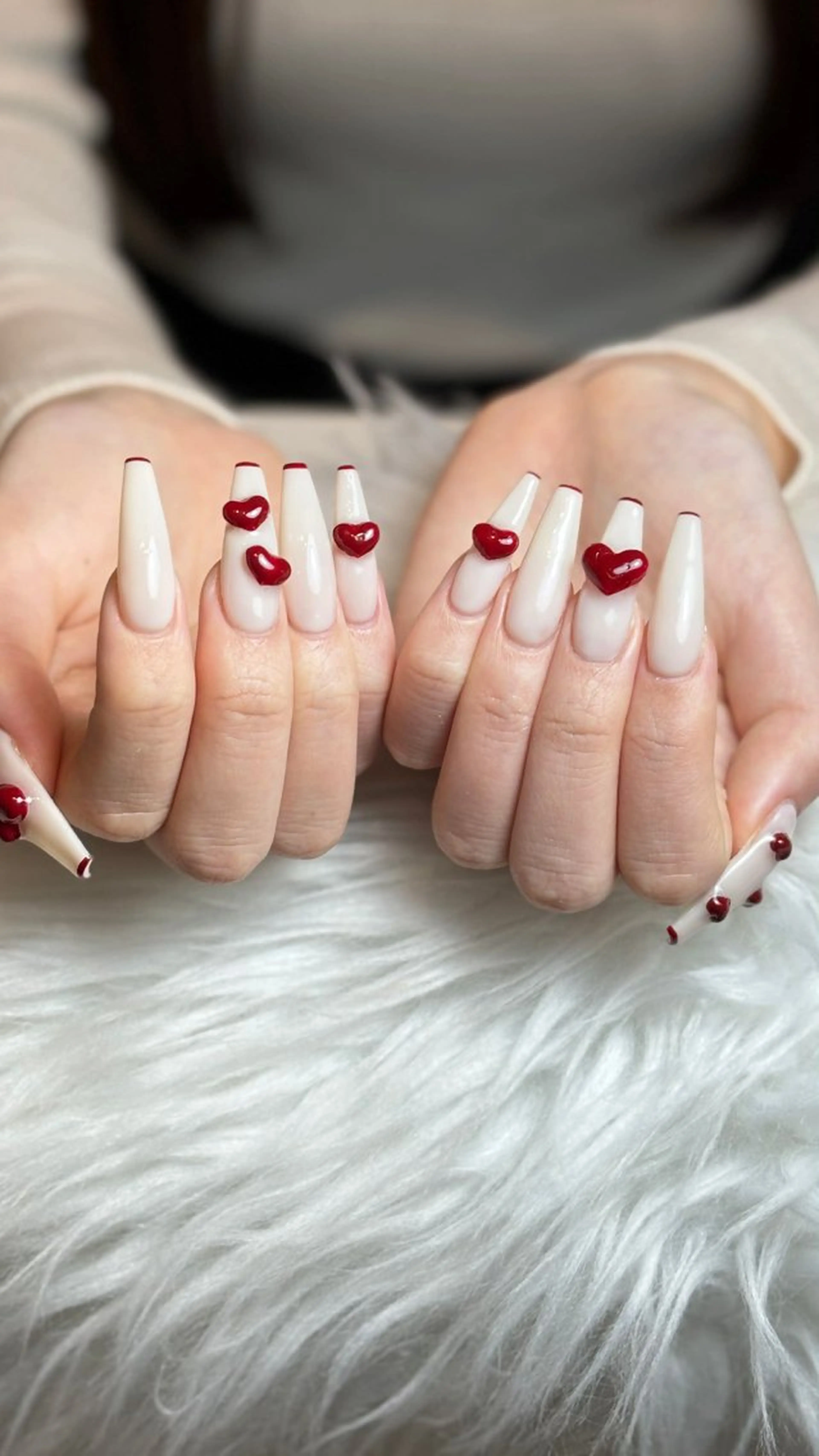 ネイル オーロラネイル ボルドー ブラウン 氷ネイル・うるうるネイル キラキラネイル ハンドネイル Julli NailStudioのネイルデザイン