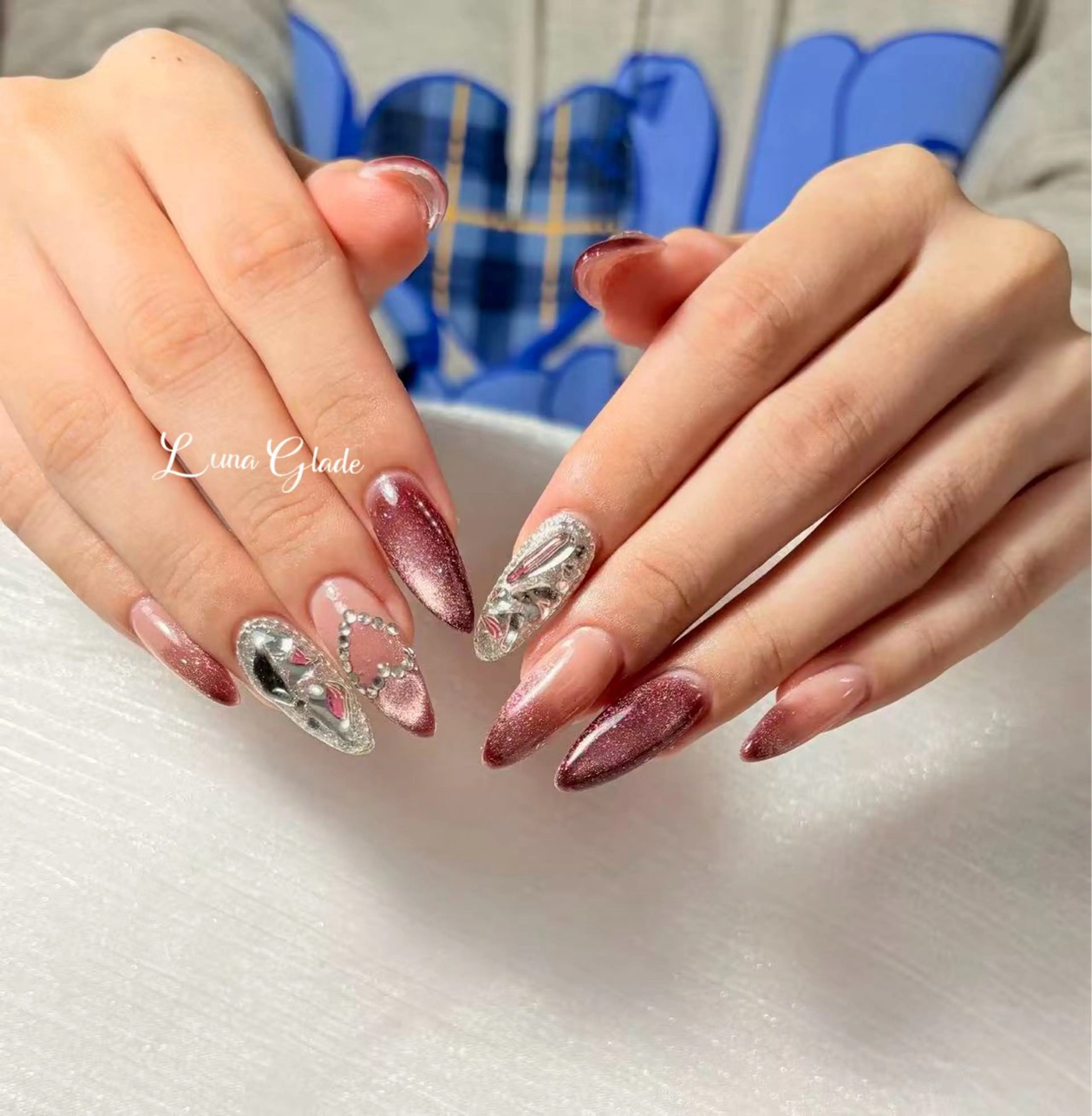 ネイル ハンドネイル Luna Gladeのネイルデザイン