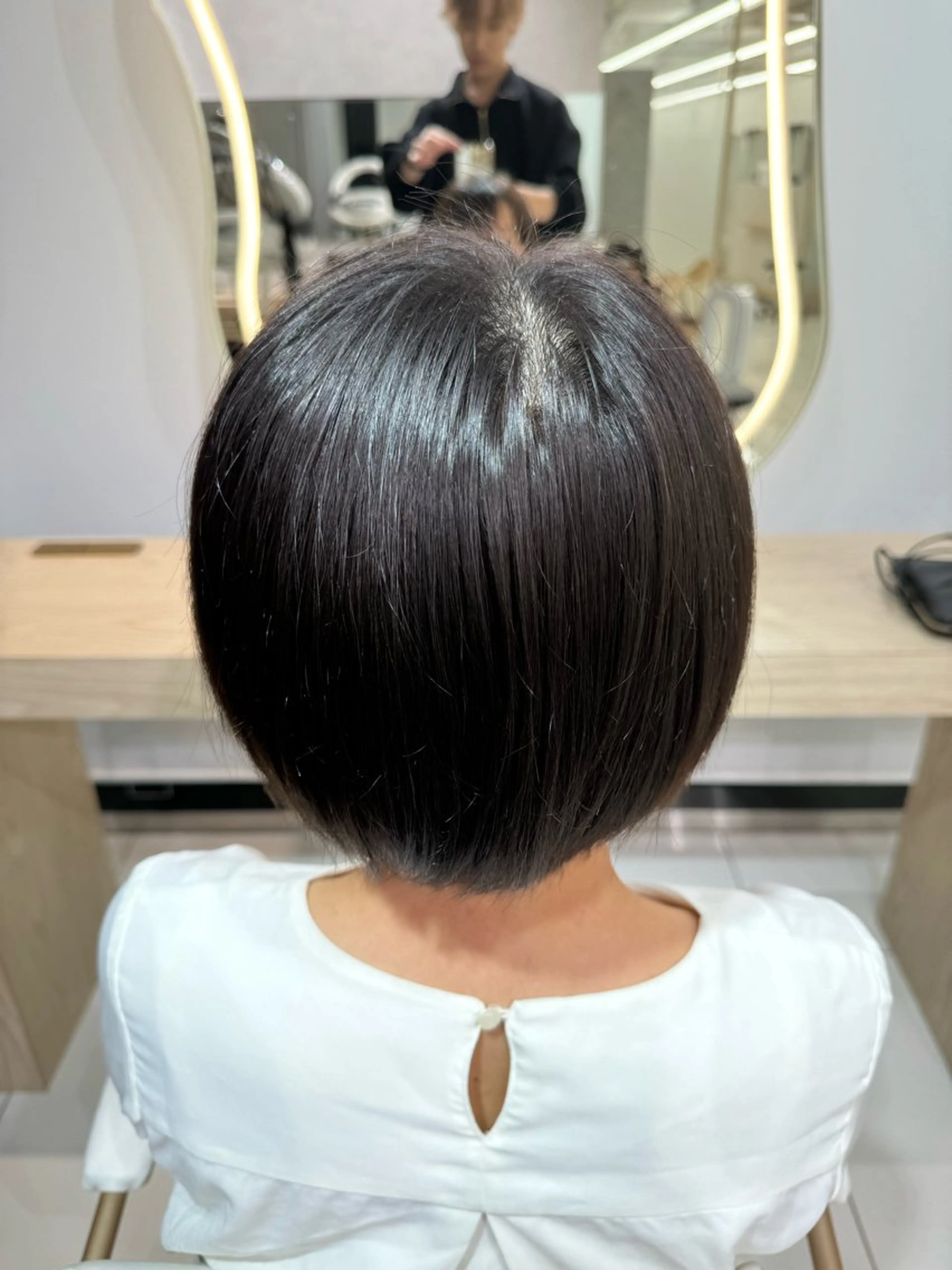 ショート 韓国レイヤー/ 顔まわり/西野和裕のヘアスタイル