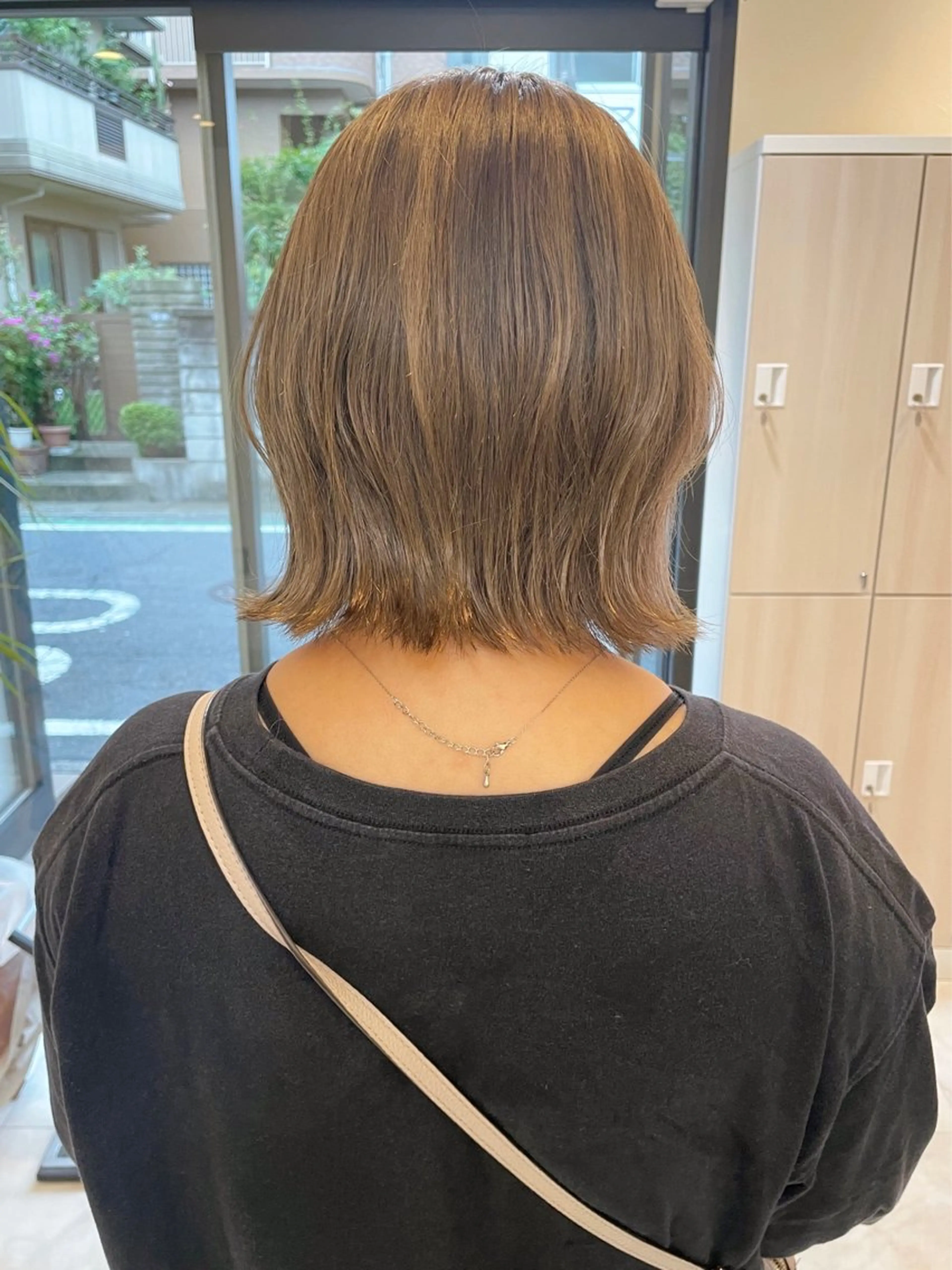 ミディアム 切りっぱなしボブ ボブ 外ハネヘア カット ヘアカラー 【ボブ/個室サロン】 癒し空間mimuraのヘアスタイル