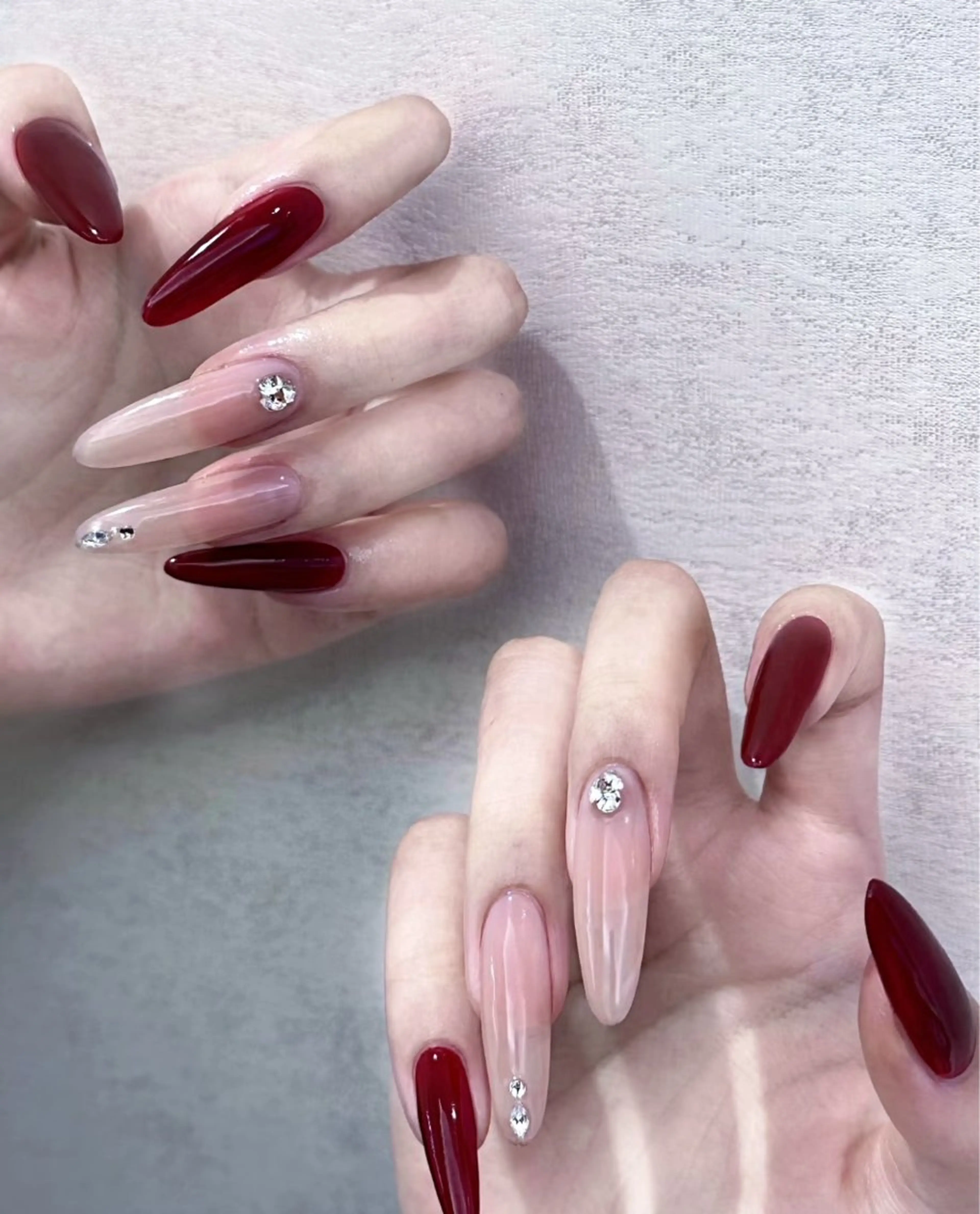 ネイル フレンチネイル グラデーション キラキラネイル 韓国ネイル マグネットネイル ハンドネイル 🎀🎀YooLi Nail Salonのネイルデザイン