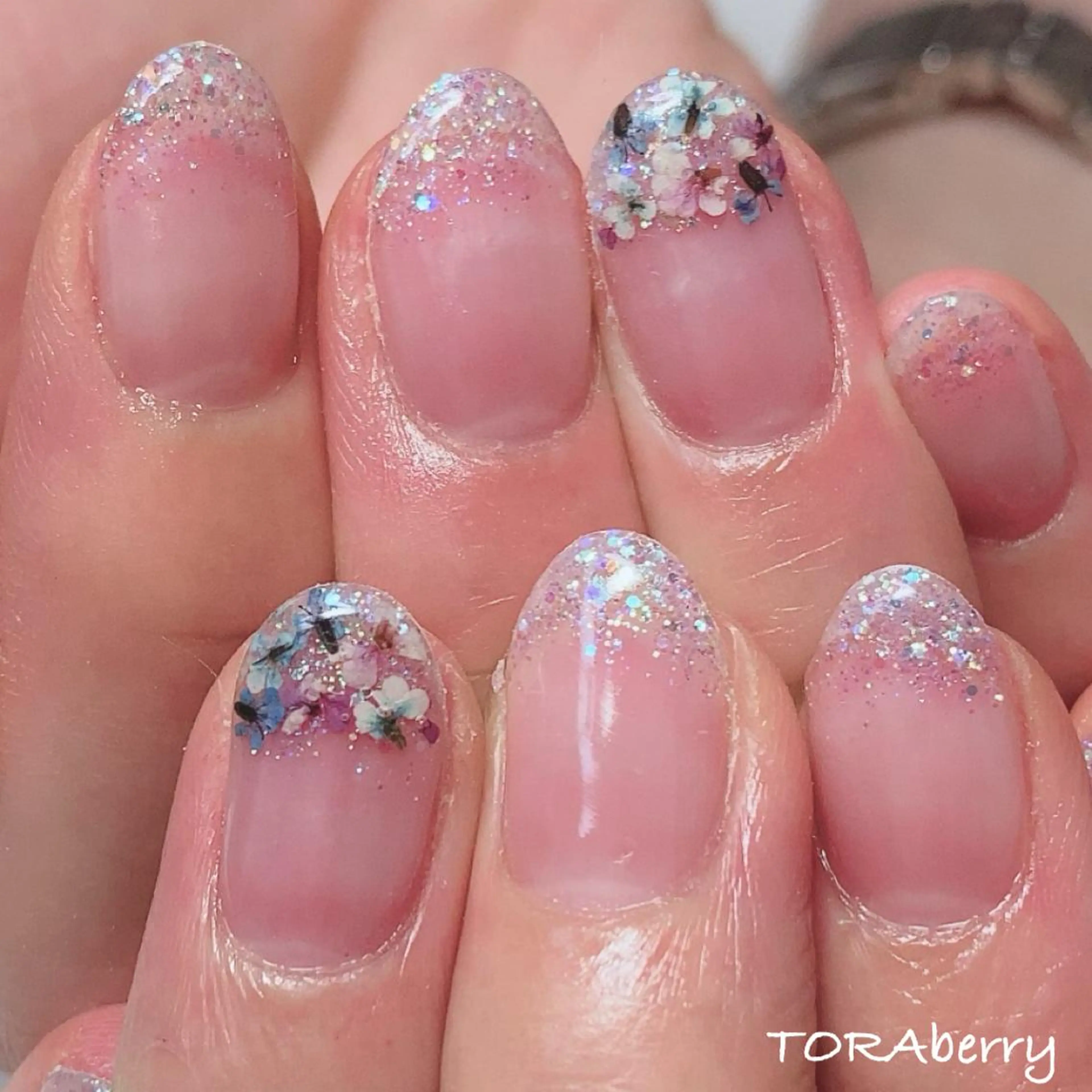 ネイル ネイリスト なつみのネイルデザイン