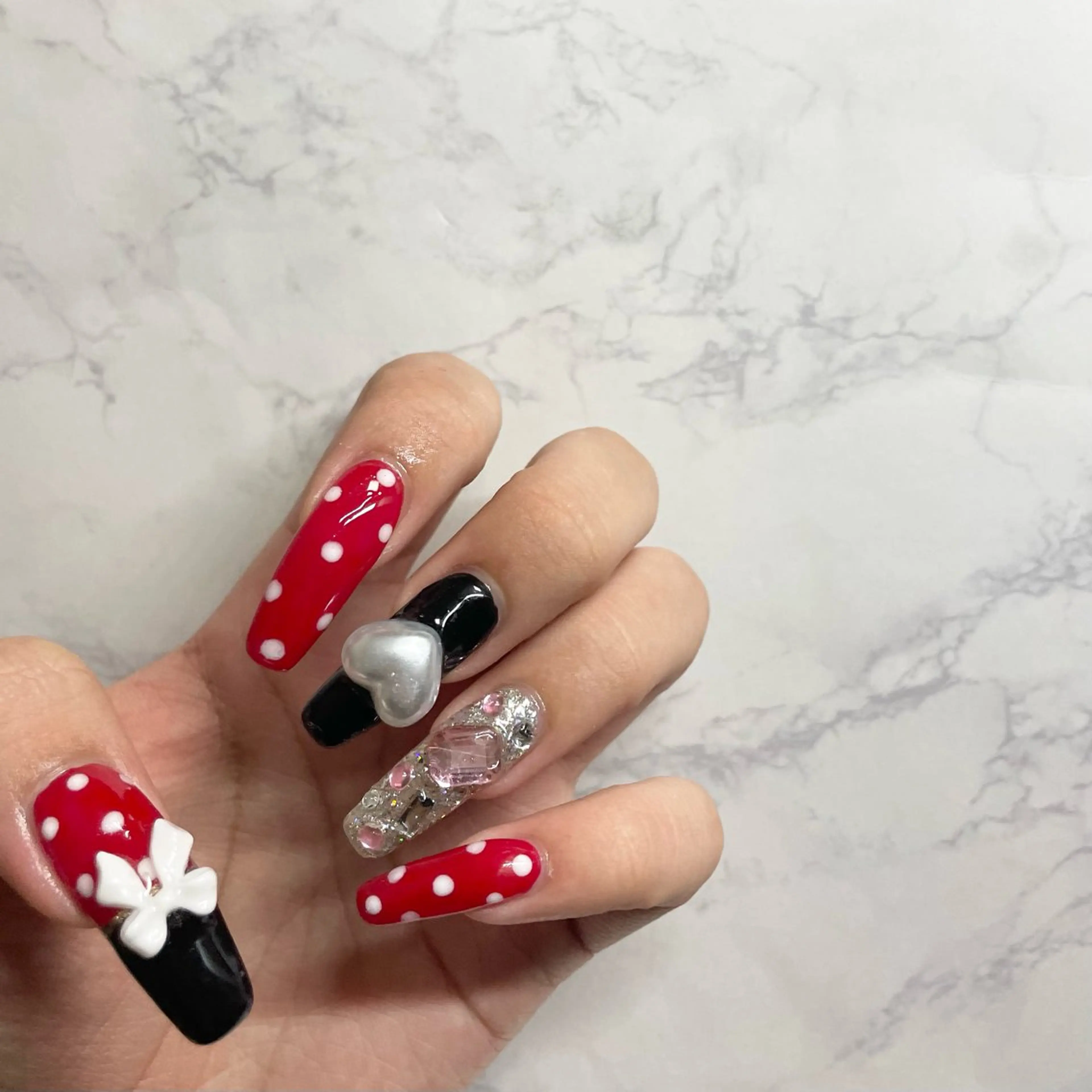 ネイル FELICE ﾌｪﾘｰﾁｪのネイルデザイン