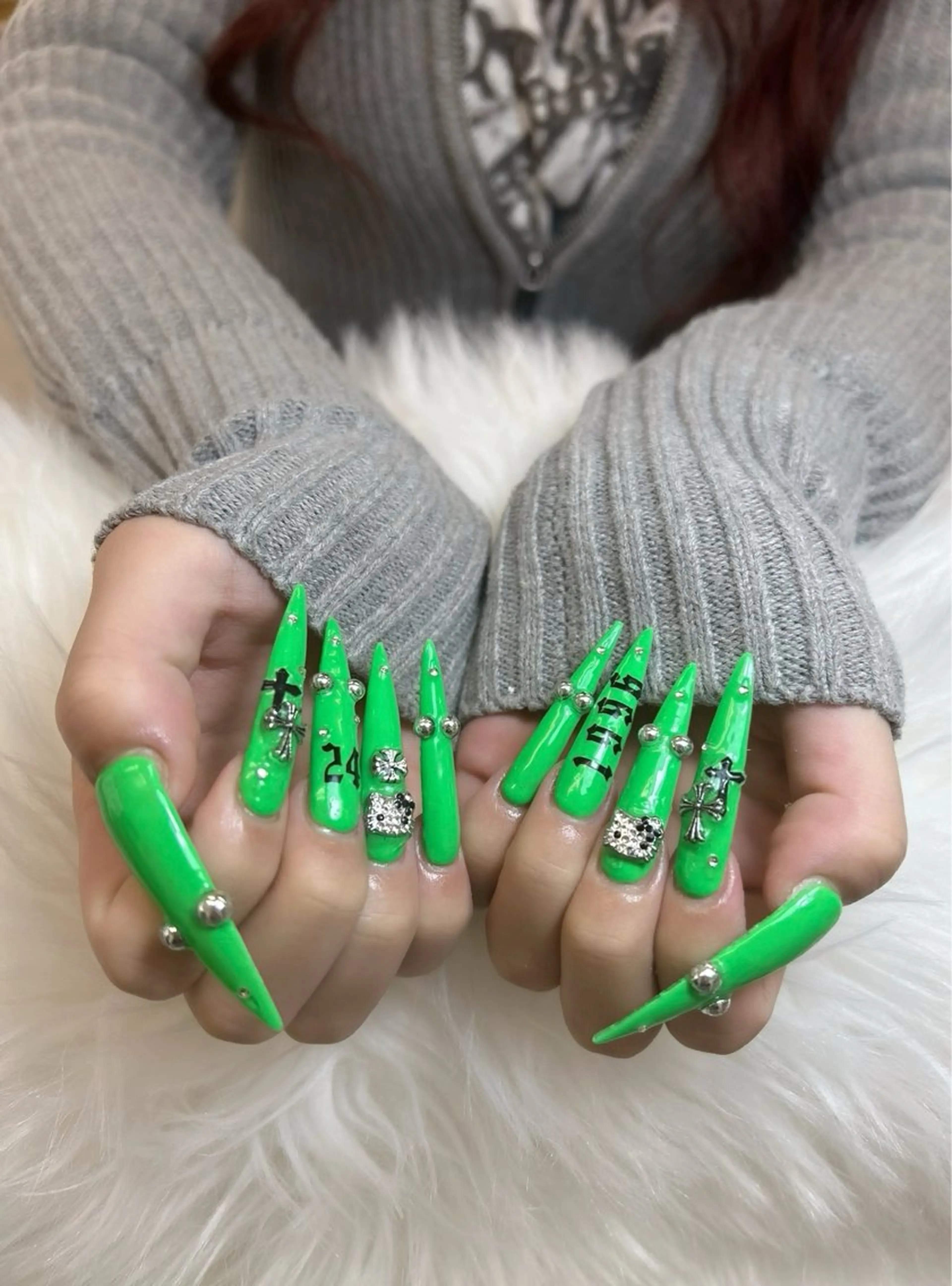 ネイル アートネイル オーロラネイル チークネイル 長さ出し フットネイル ハンドネイル Chan nailsのネイルデザイン