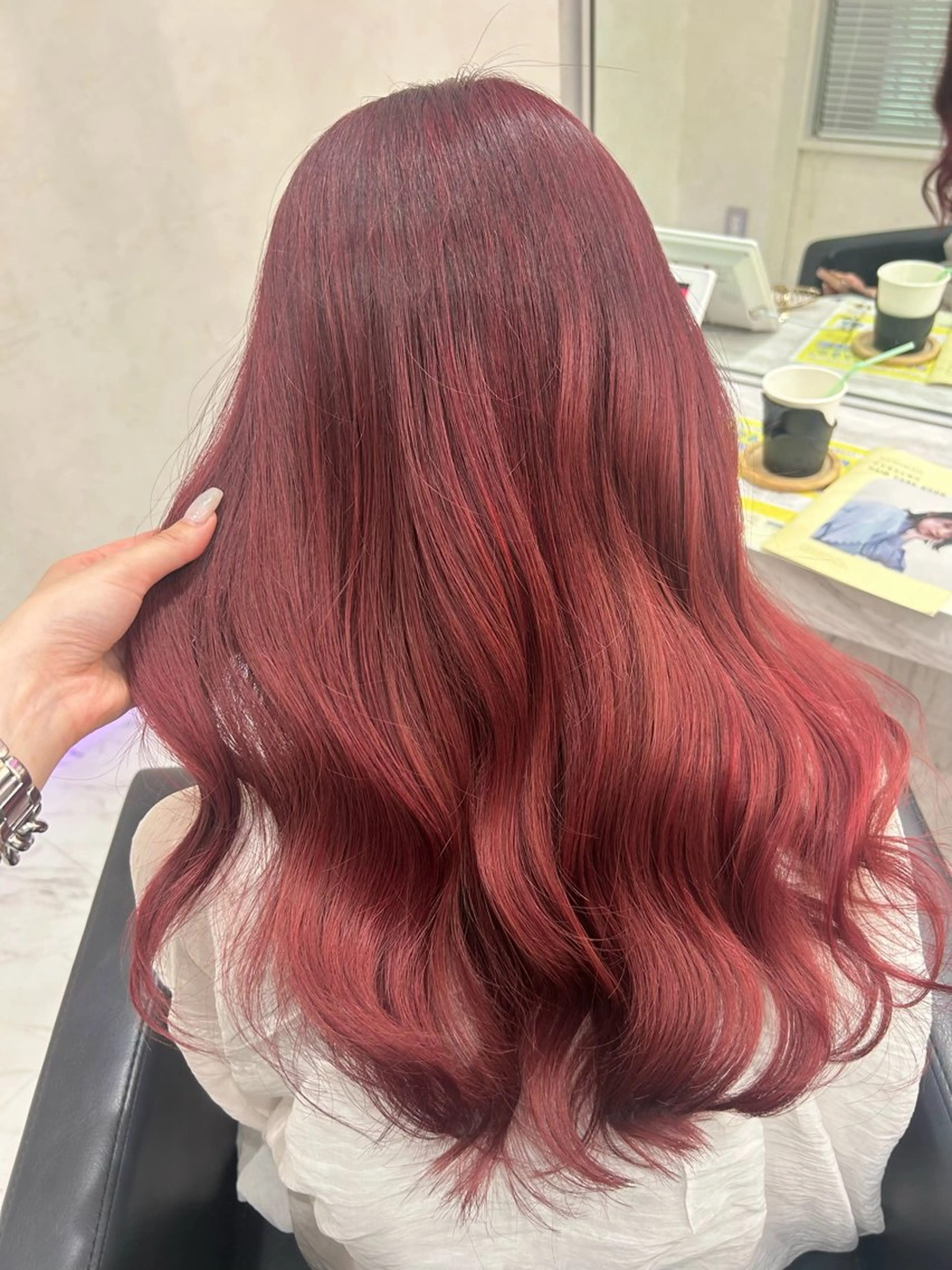 セミロング カラー ヘアカラー ハイトーン/韓国風 🤍Nacchi🐈のマツエク・マツパデザイン