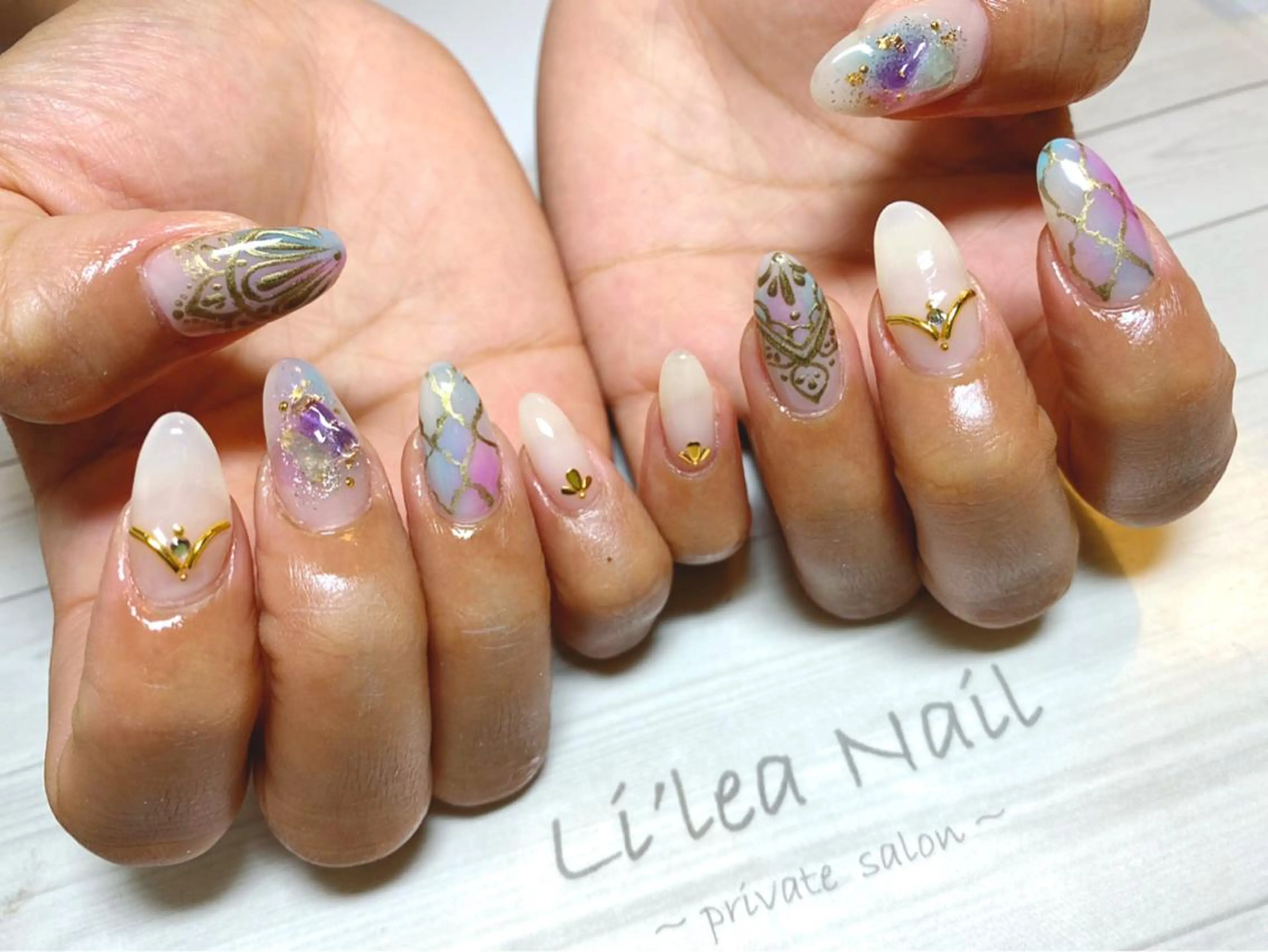 ネイル Li'leaNail AINAのネイルデザイン