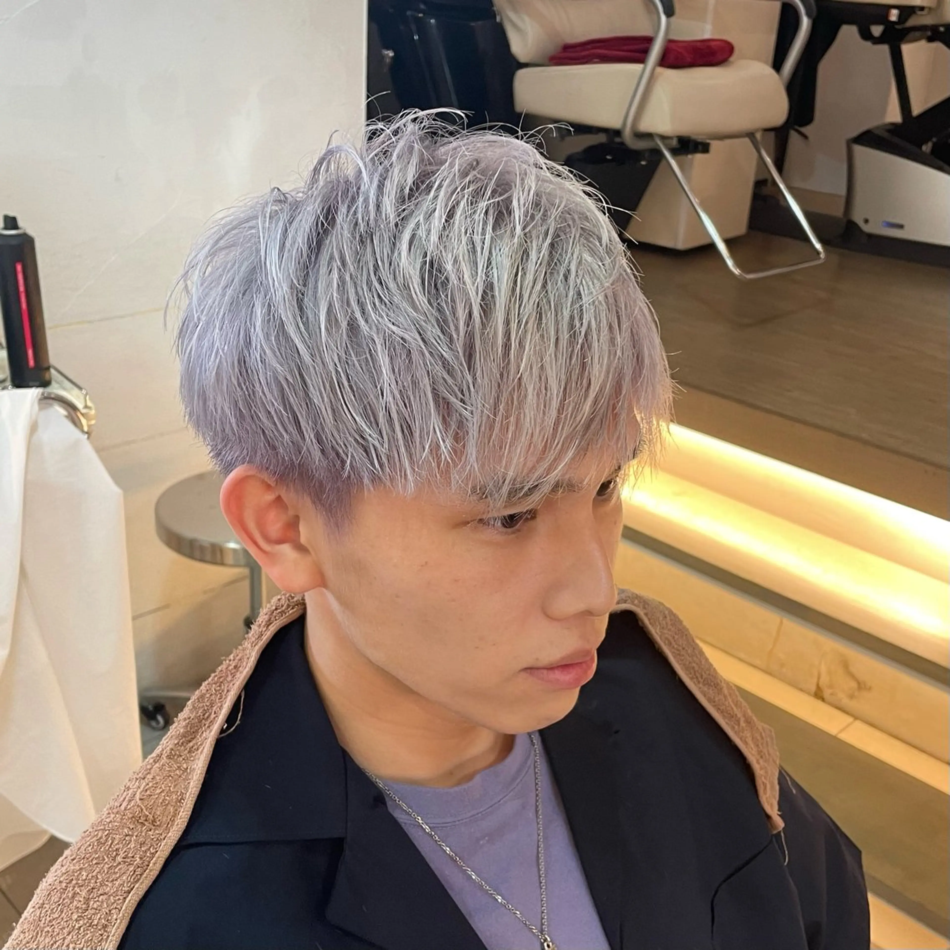 カラー 上野 泰誠のヘアスタイル